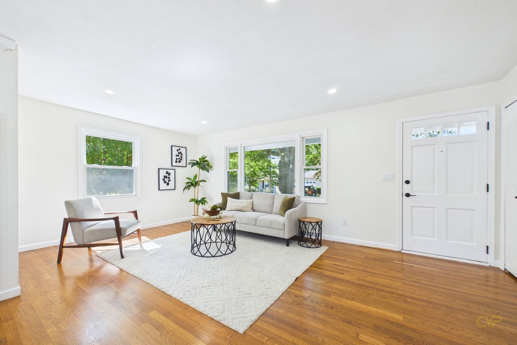 Single Family Residence at 109 Easton Street, New Bedford MA 02746, New Bedford, photo 3 of 34