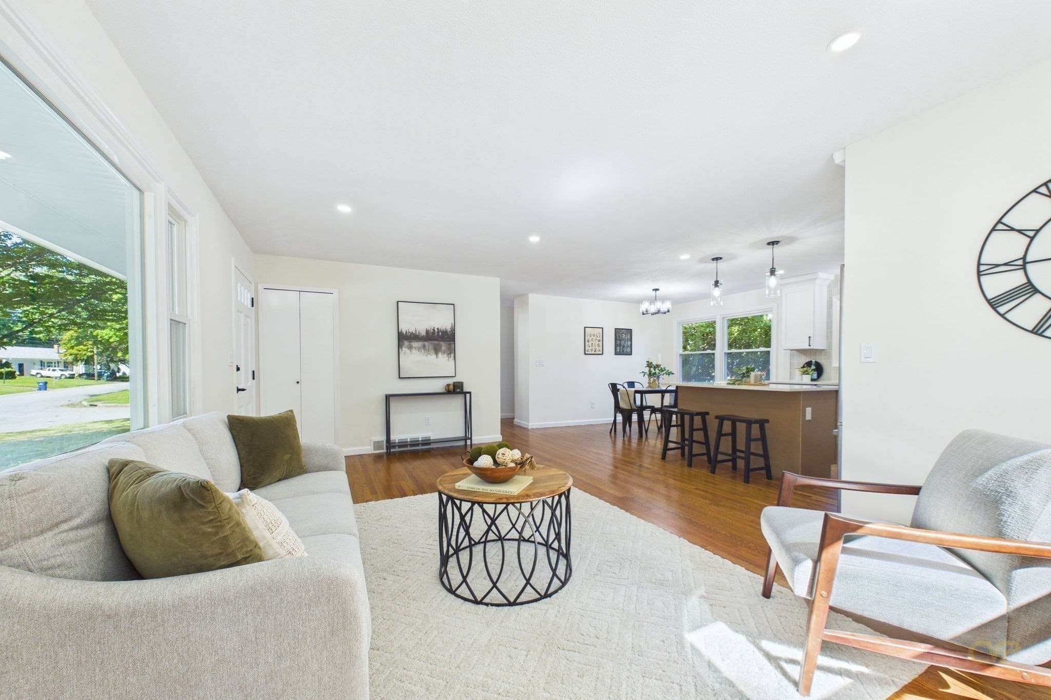 Single Family Residence at 109 Easton Street, New Bedford MA 02746, New Bedford, photo 4 of 34