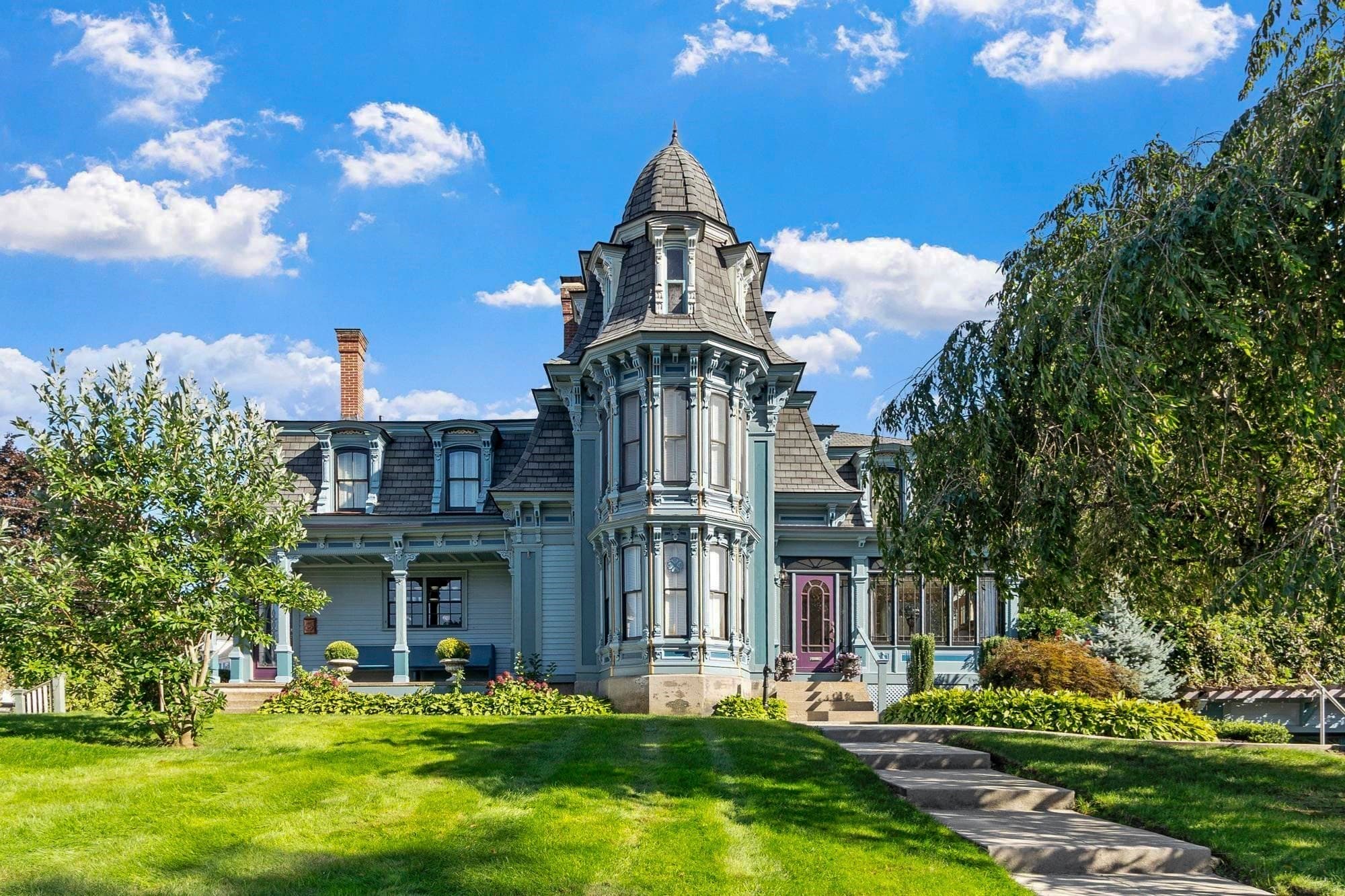 139 Methuen St., Lowell MA 01850