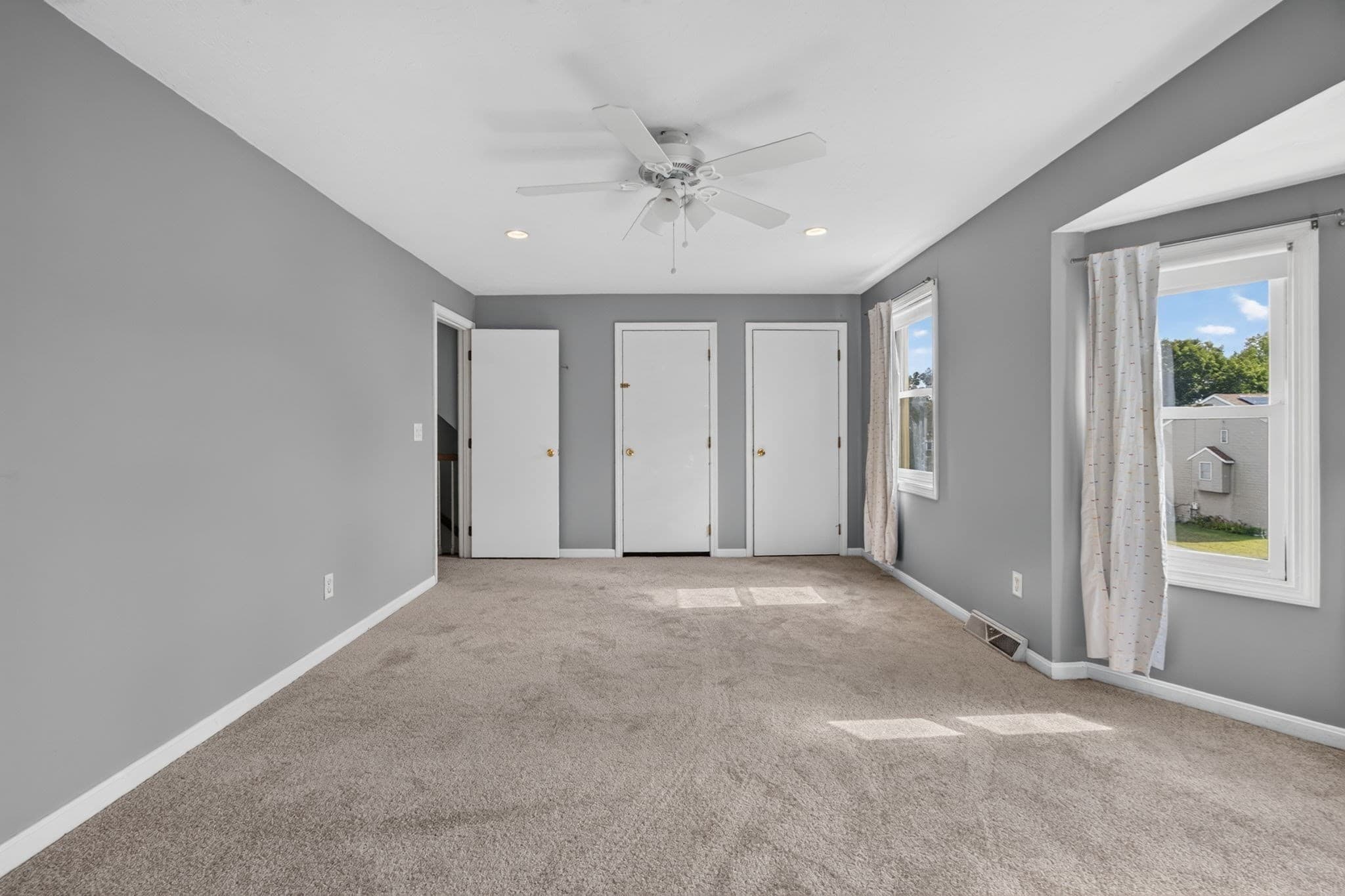 Single Family Residence at 126 Orton Street Ext, Worcester MA 01604, Worcester, photo 13 of 32