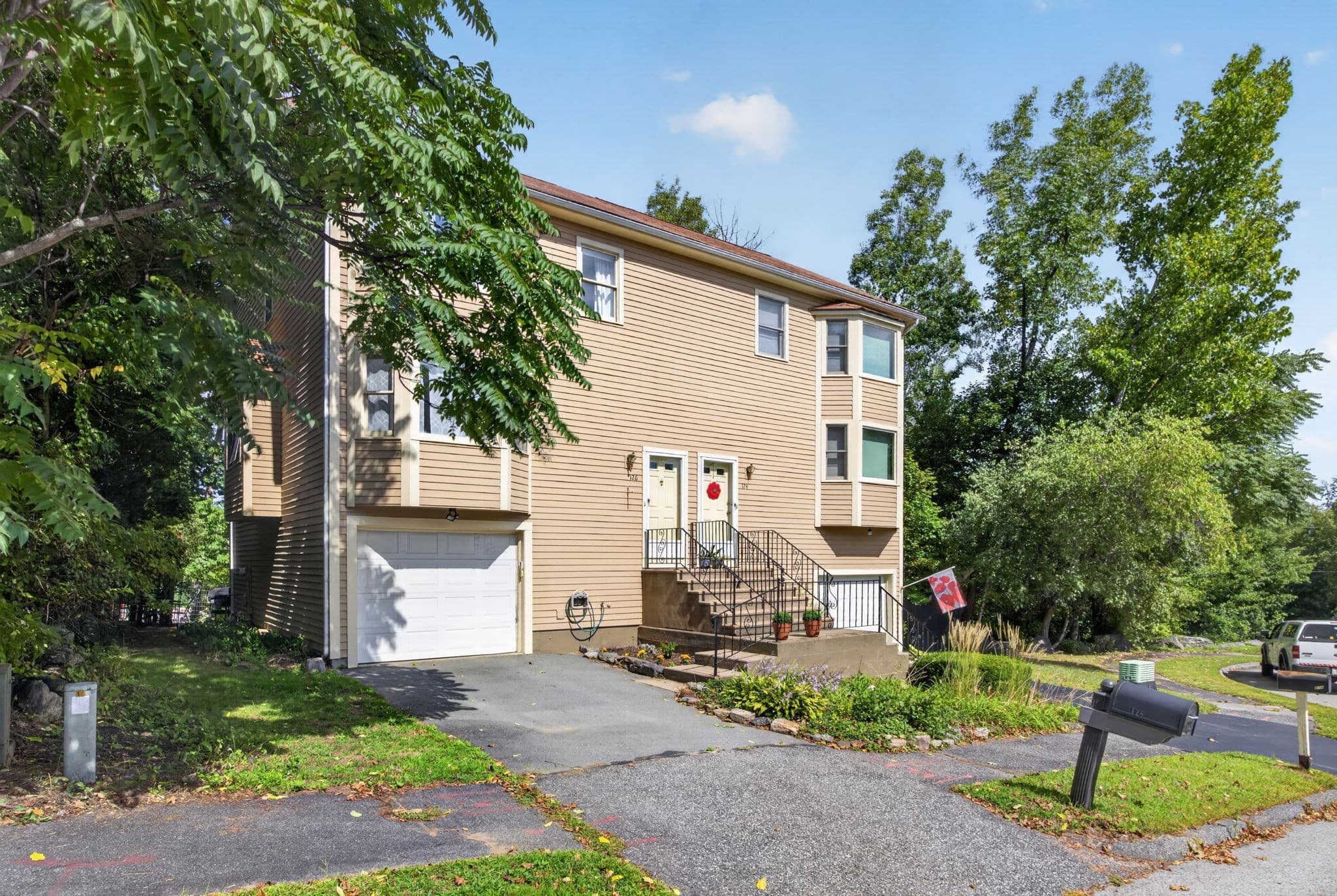Single Family Residence at 126 Orton Street Ext, Worcester MA 01604, Worcester, photo 32 of 32