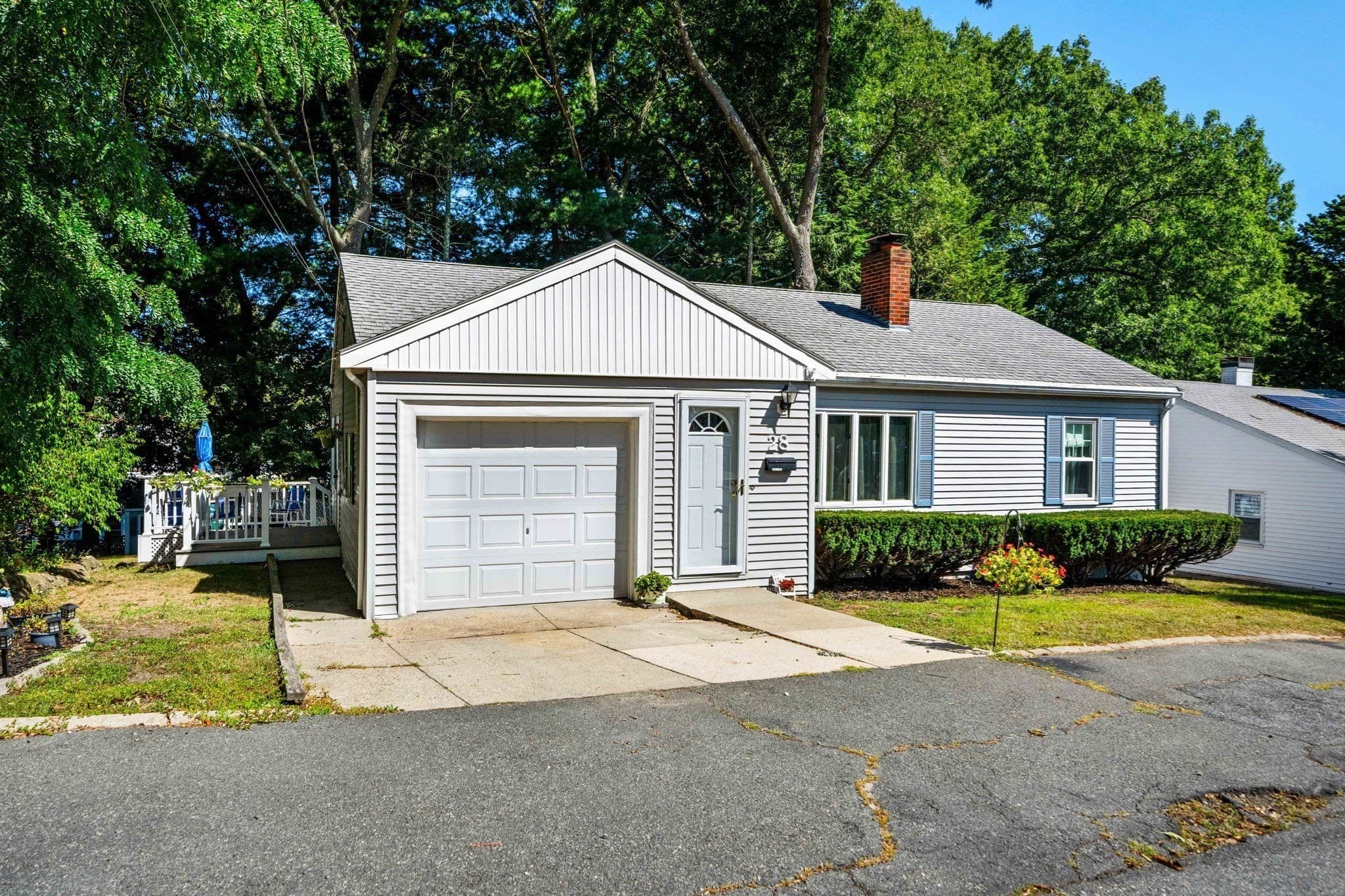 28 Dambrosio Rd, Lynn MA 01904