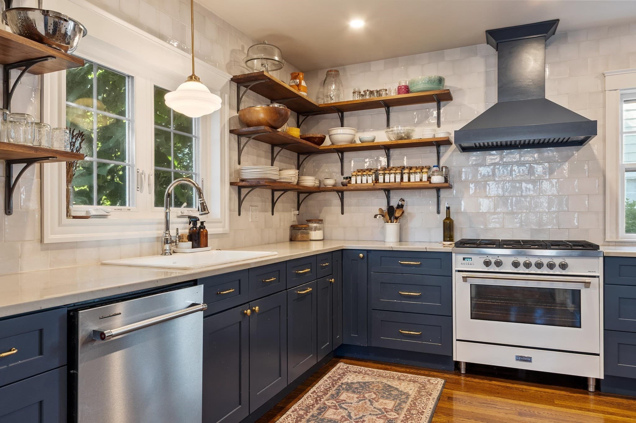Single Family Residence at 4 Stone Avenue, Stoneham MA 02180, Stoneham, photo 11 of 42
