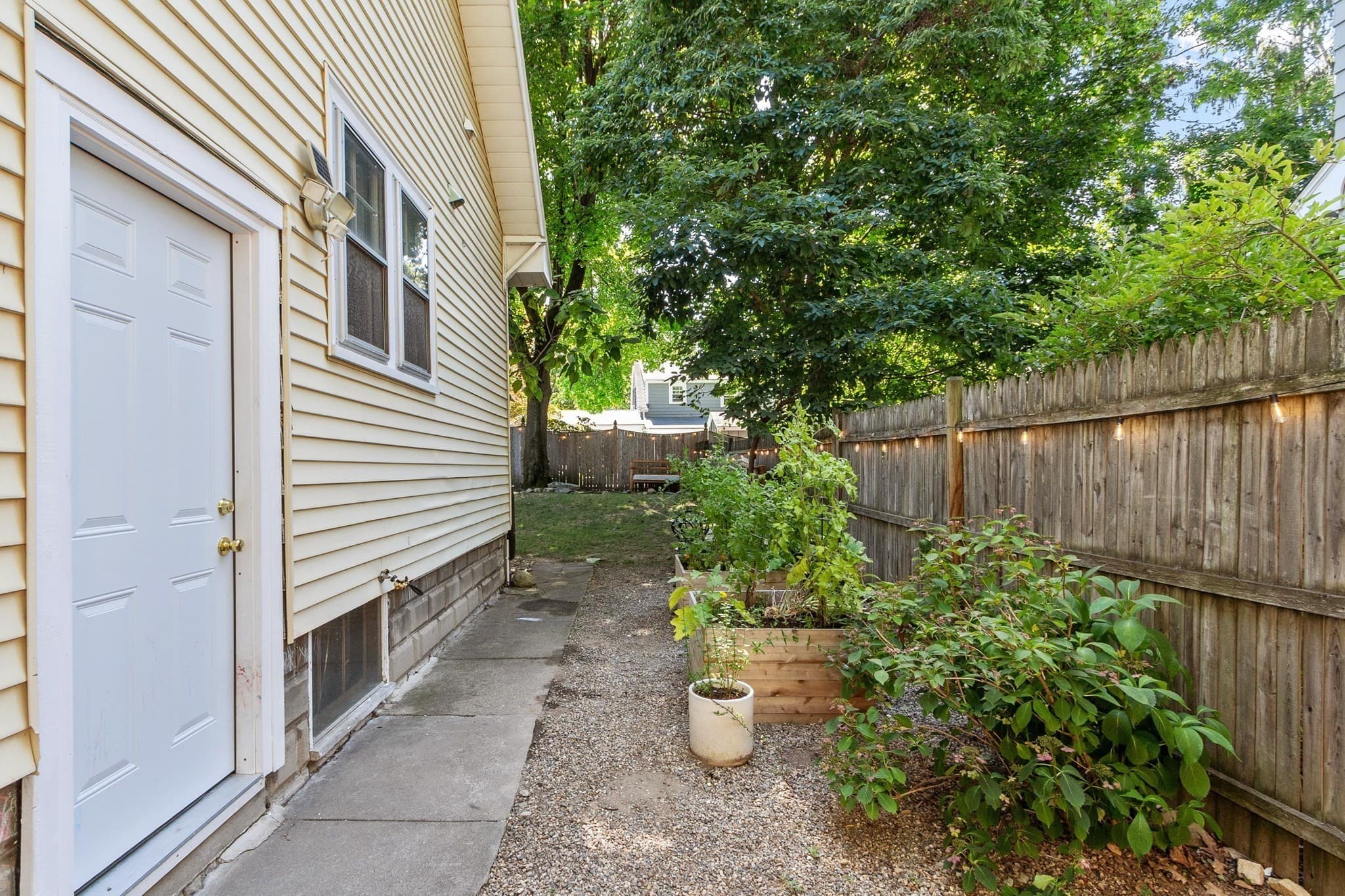 Single Family Residence at 4 Stone Avenue, Stoneham MA 02180, Stoneham, photo 35 of 42