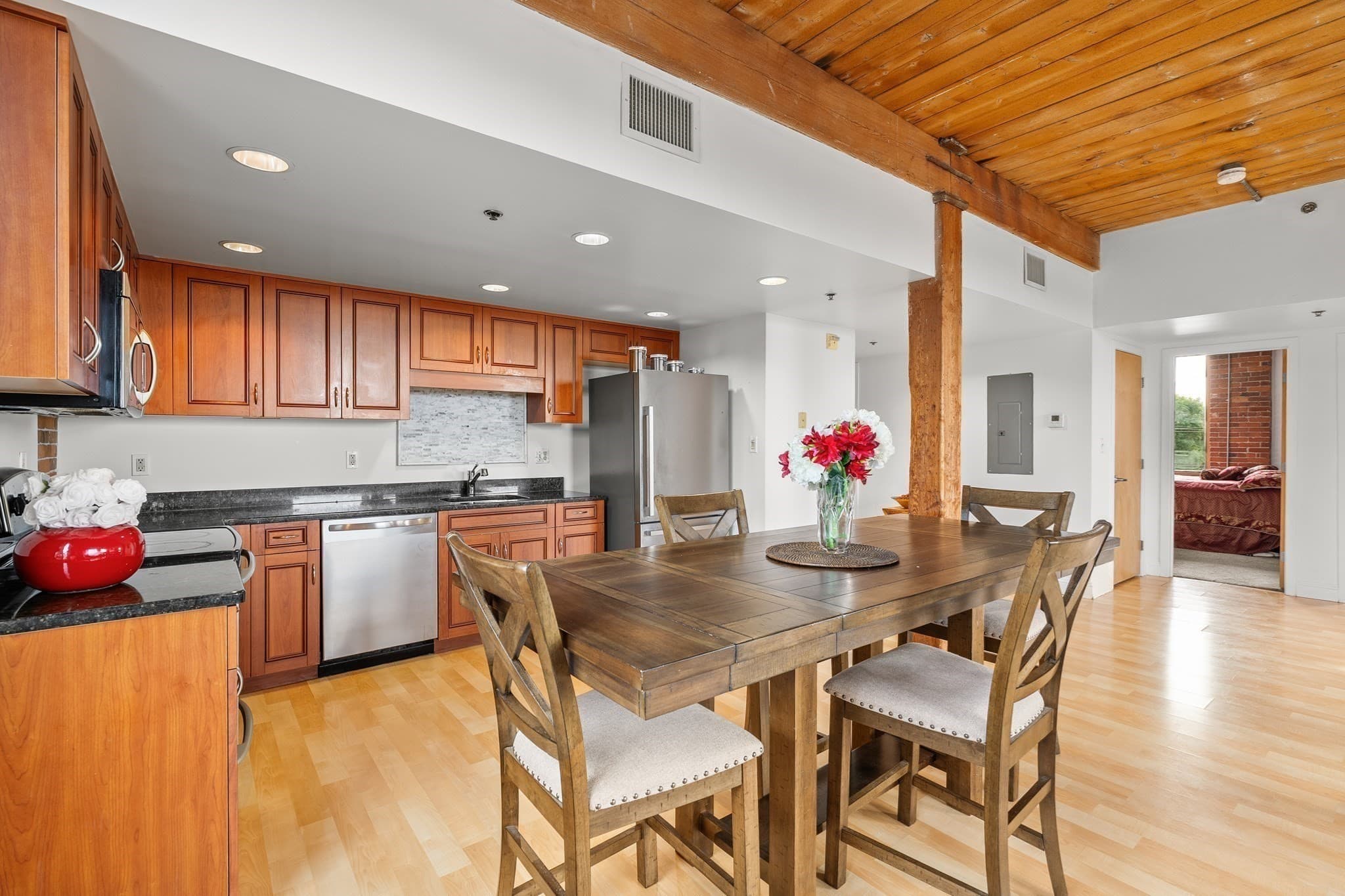 Condominium at 147 Centre Street # 309, Brockton MA 02301, Brockton, photo 13 of 41