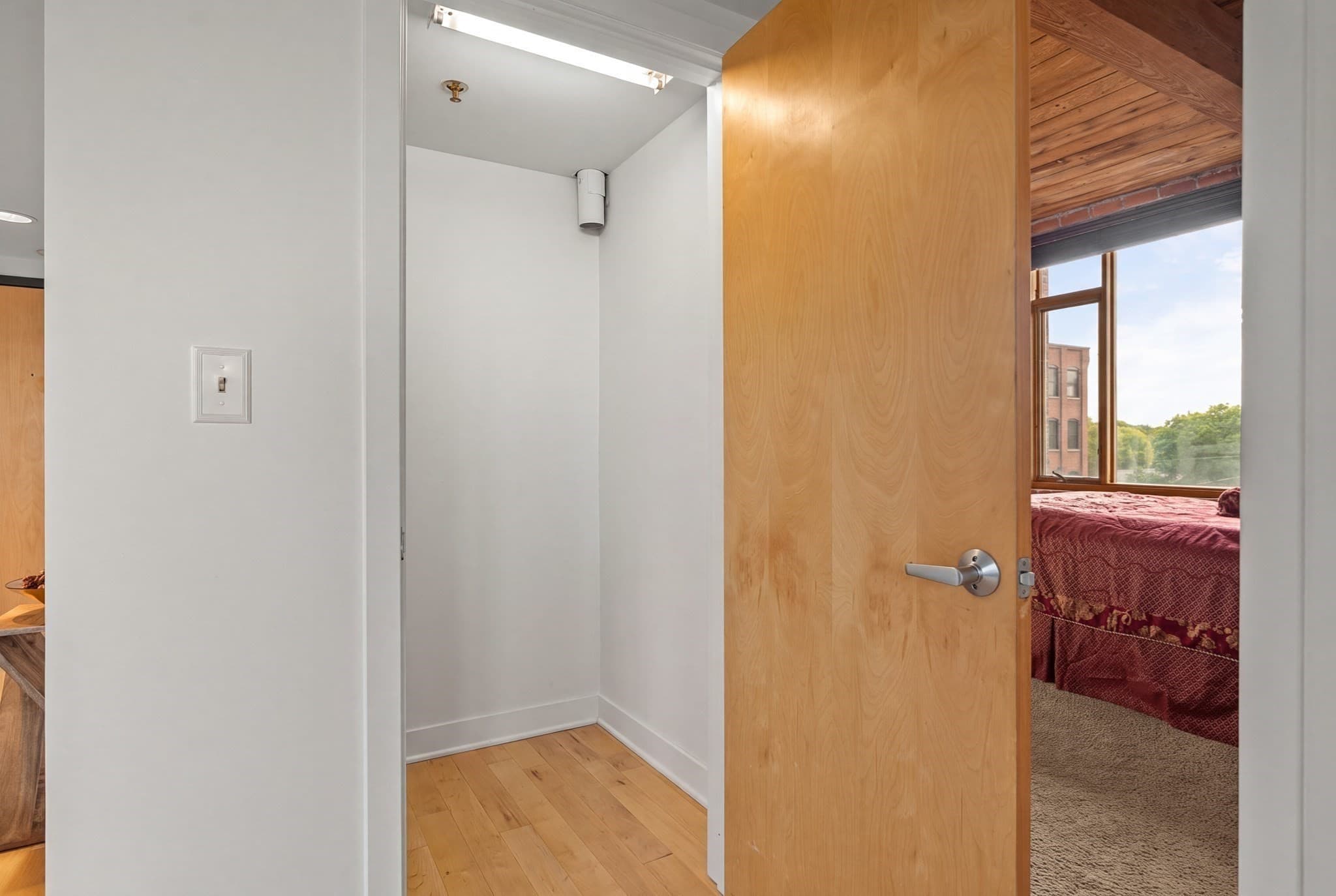 Condominium at 147 Centre Street # 309, Brockton MA 02301, Brockton, photo 32 of 41