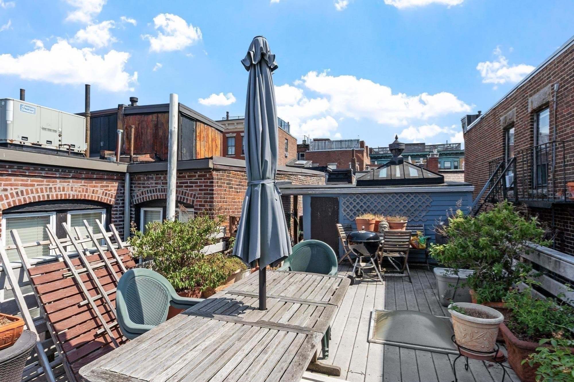 Condominium at 51 Revere St # 1, Boston MA 02114, photo 27 of 29