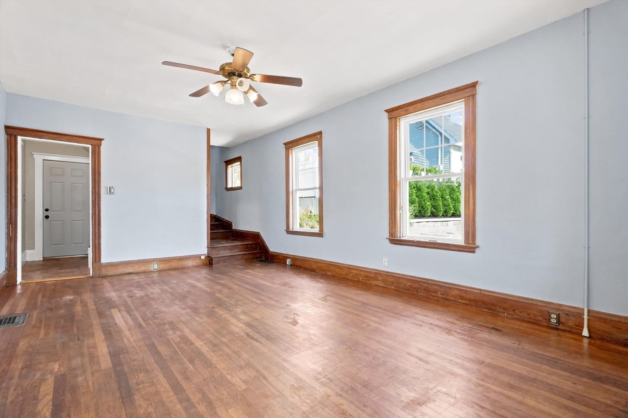 Single Family Residence at 6 Cliff Street, Lynn MA 01905, Lynn, photo 4 of 40