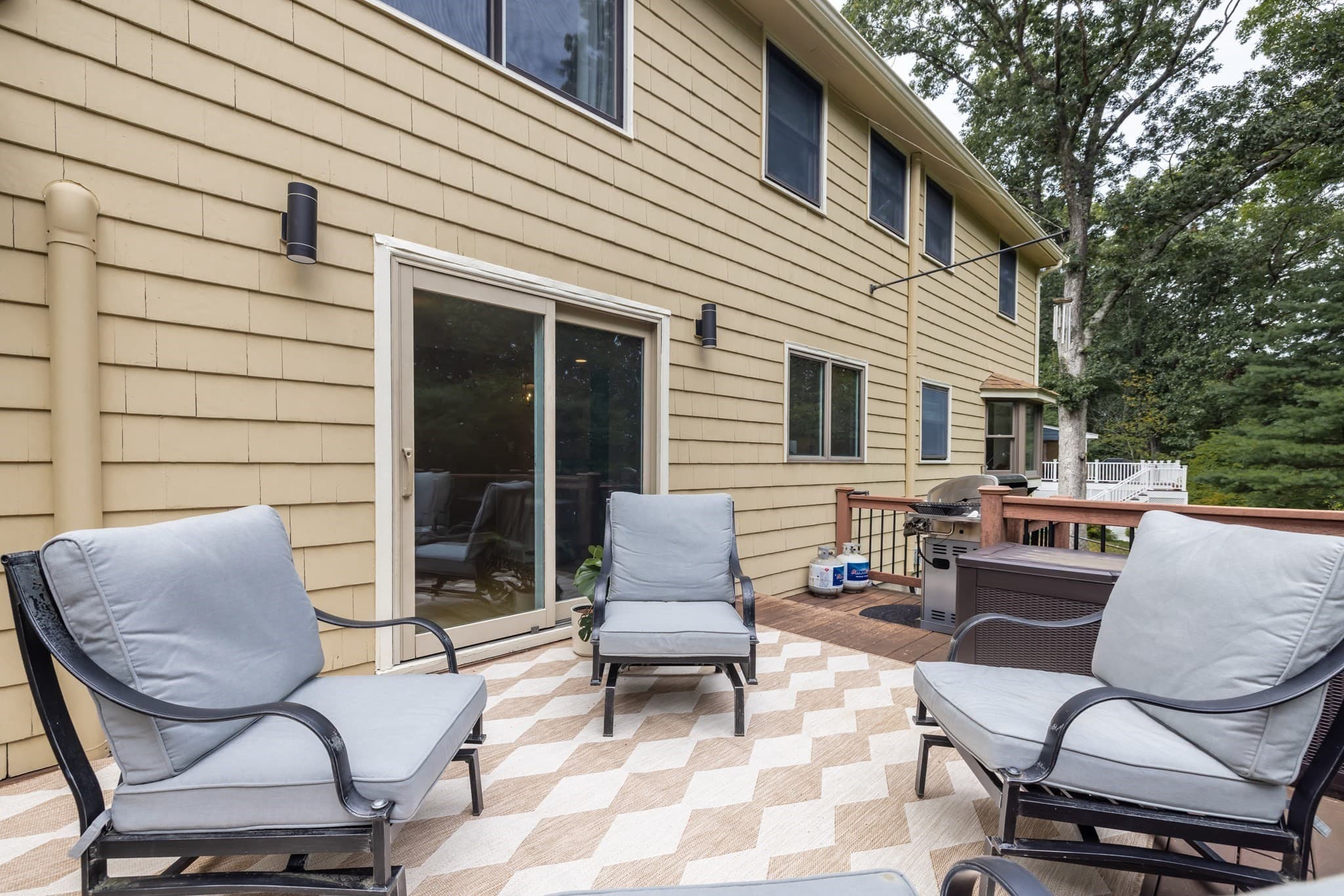 Single Family Residence at 54 Checkerberry Ln, Framingham MA 01702, Framingham, photo 31 of 40
