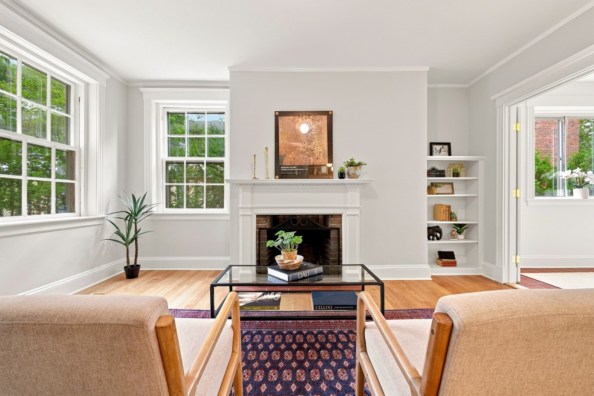 43 Linnaean # 2A, Cambridge MA 02138