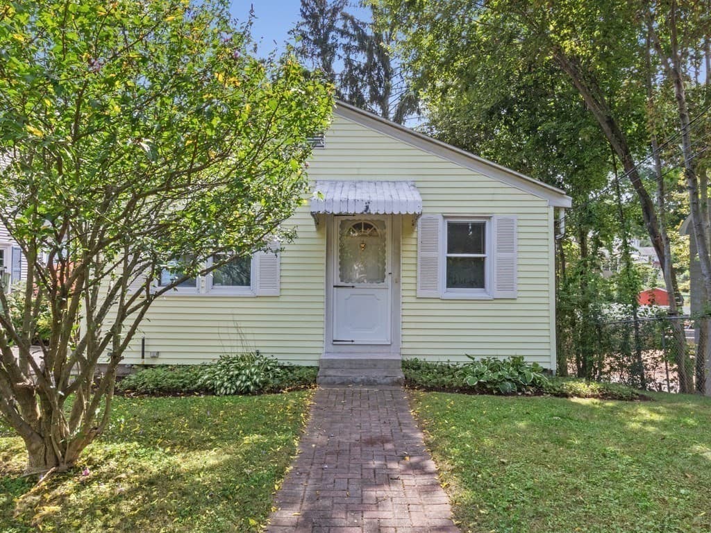Single Family Residence at 194 Weston Street, Waltham MA 02453, Waltham, photo 30 of 37