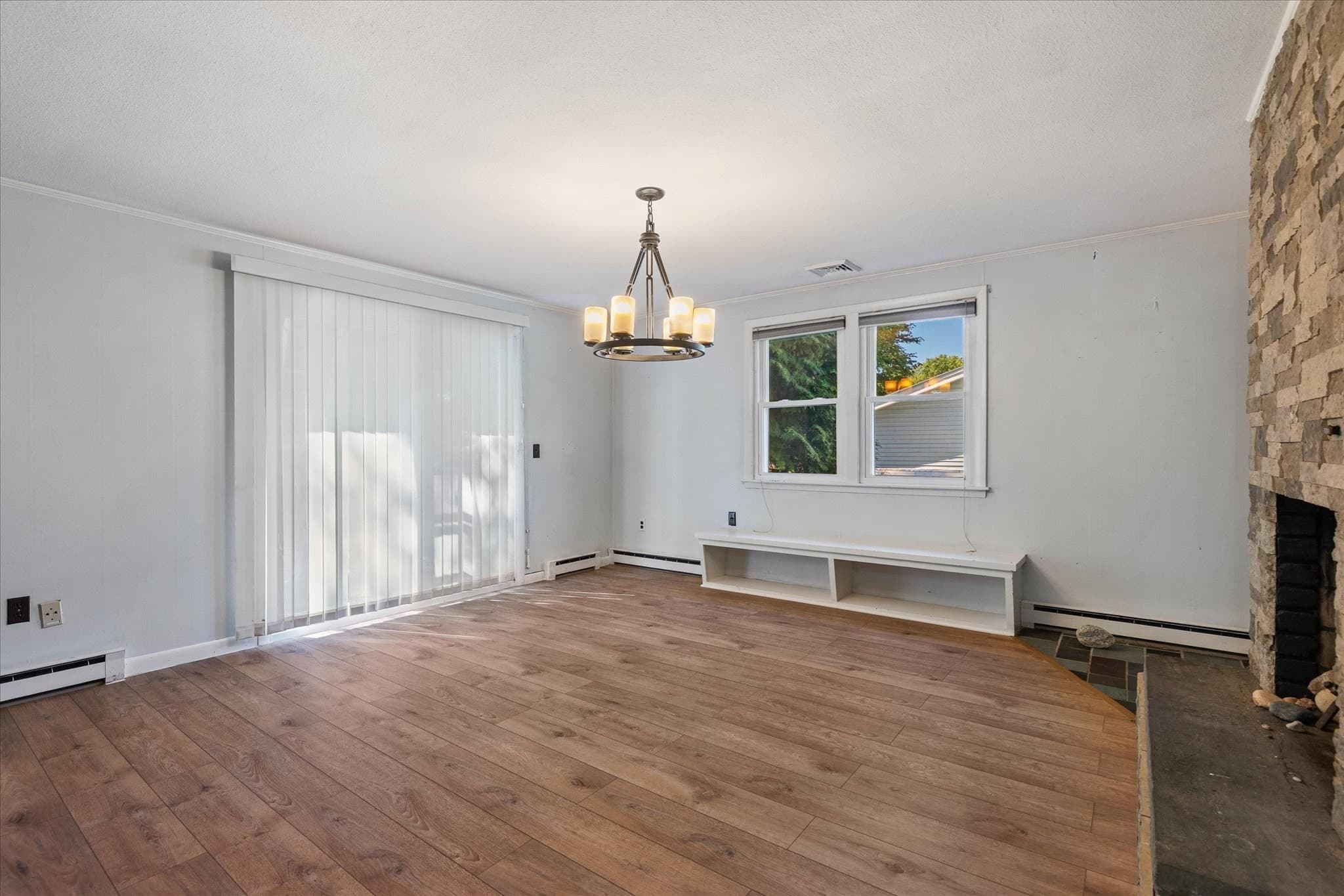 Single Family Residence at 36 Barry Rd, Worcester MA 01609, Worcester, photo 11 of 35