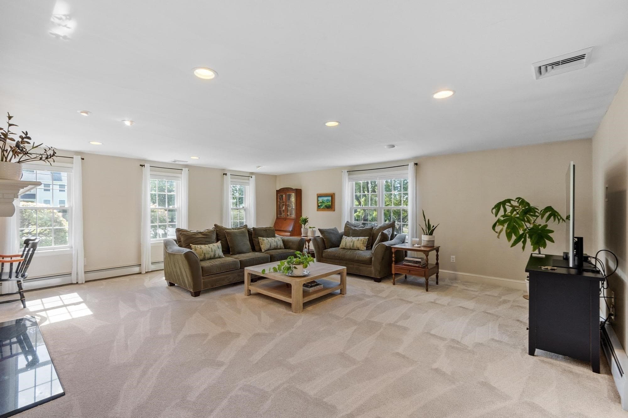 Single Family Residence at 84 Johnson Street, North Andover MA 01845, North Andover, photo 9 of 40