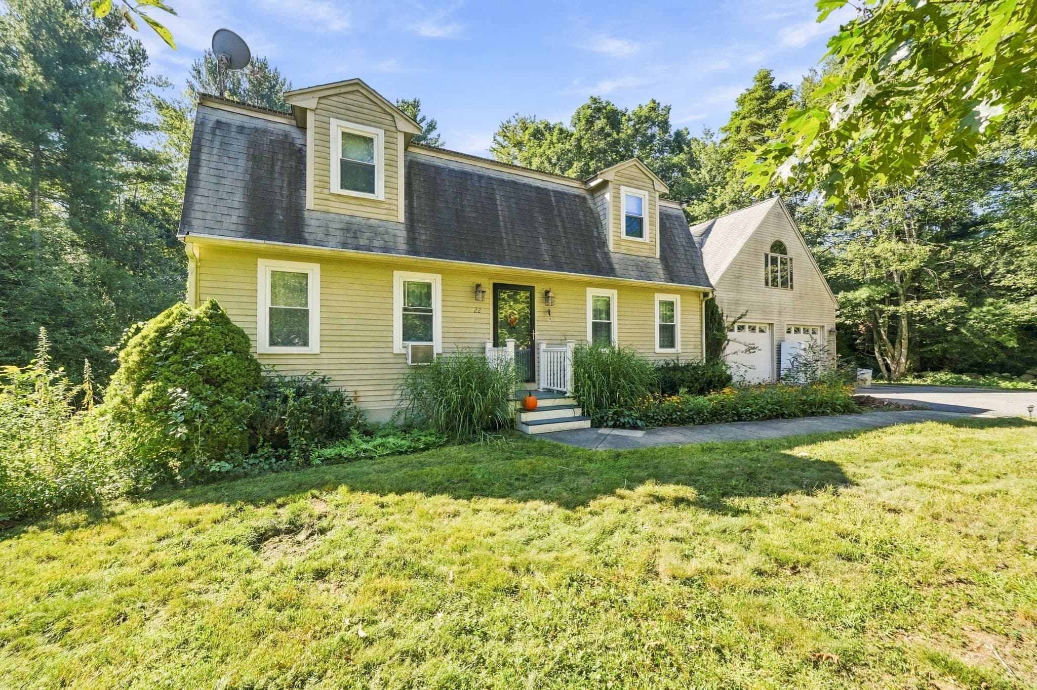 Single Family Residence at 22 Southwind Way, Dartmouth MA 02747, Dartmouth, photo 5 of 42
