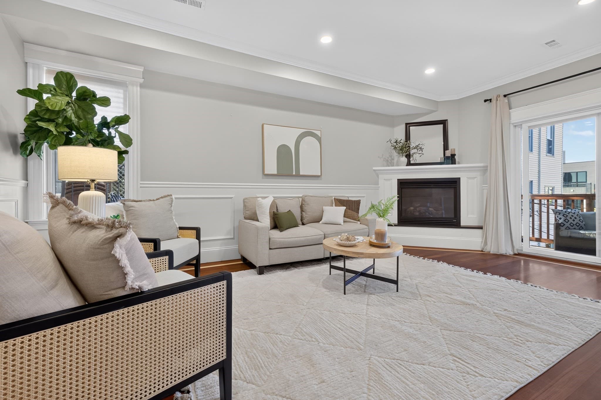 Condominium at 472 E 3rd St # 2, Boston MA 02127, Boston, photo 2 of 27