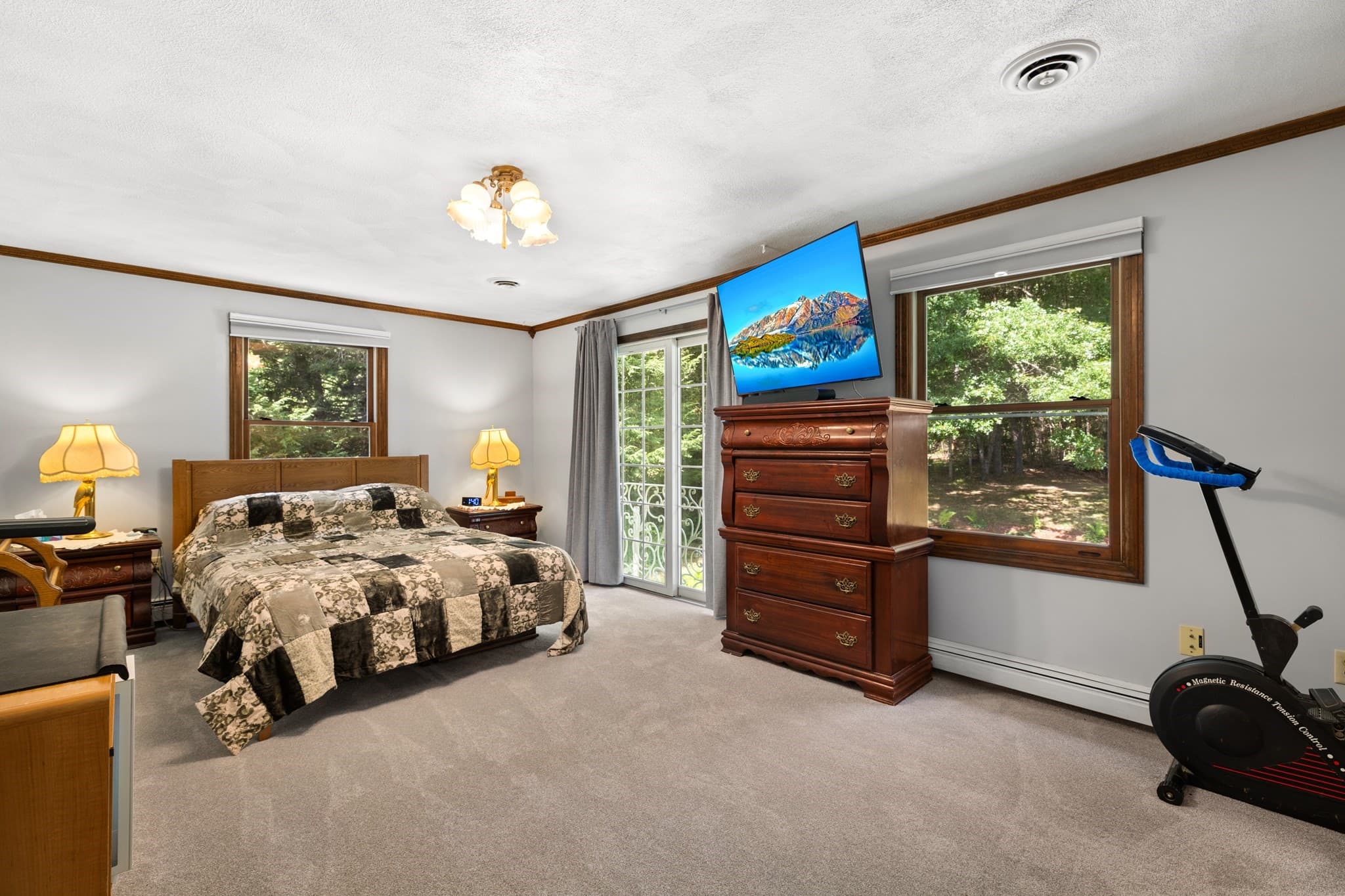 Single Family Residence at 195 Cordaville Rd, Ashland MA 01721, Ashland, photo 11 of 31