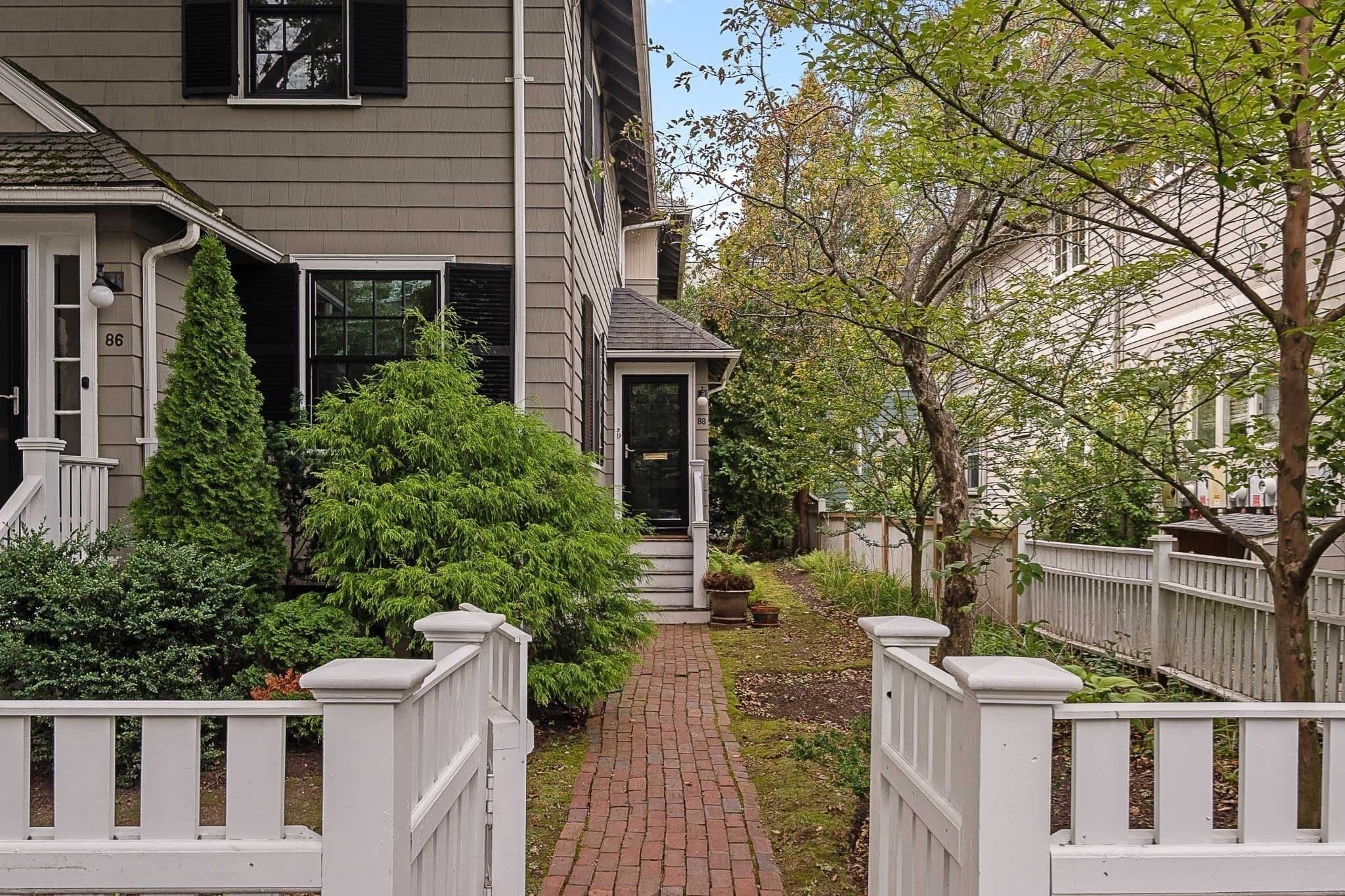 Multi Family at 86-88 Grozier Rd, Cambridge MA 02138, Cambridge, photo 18 of 42
