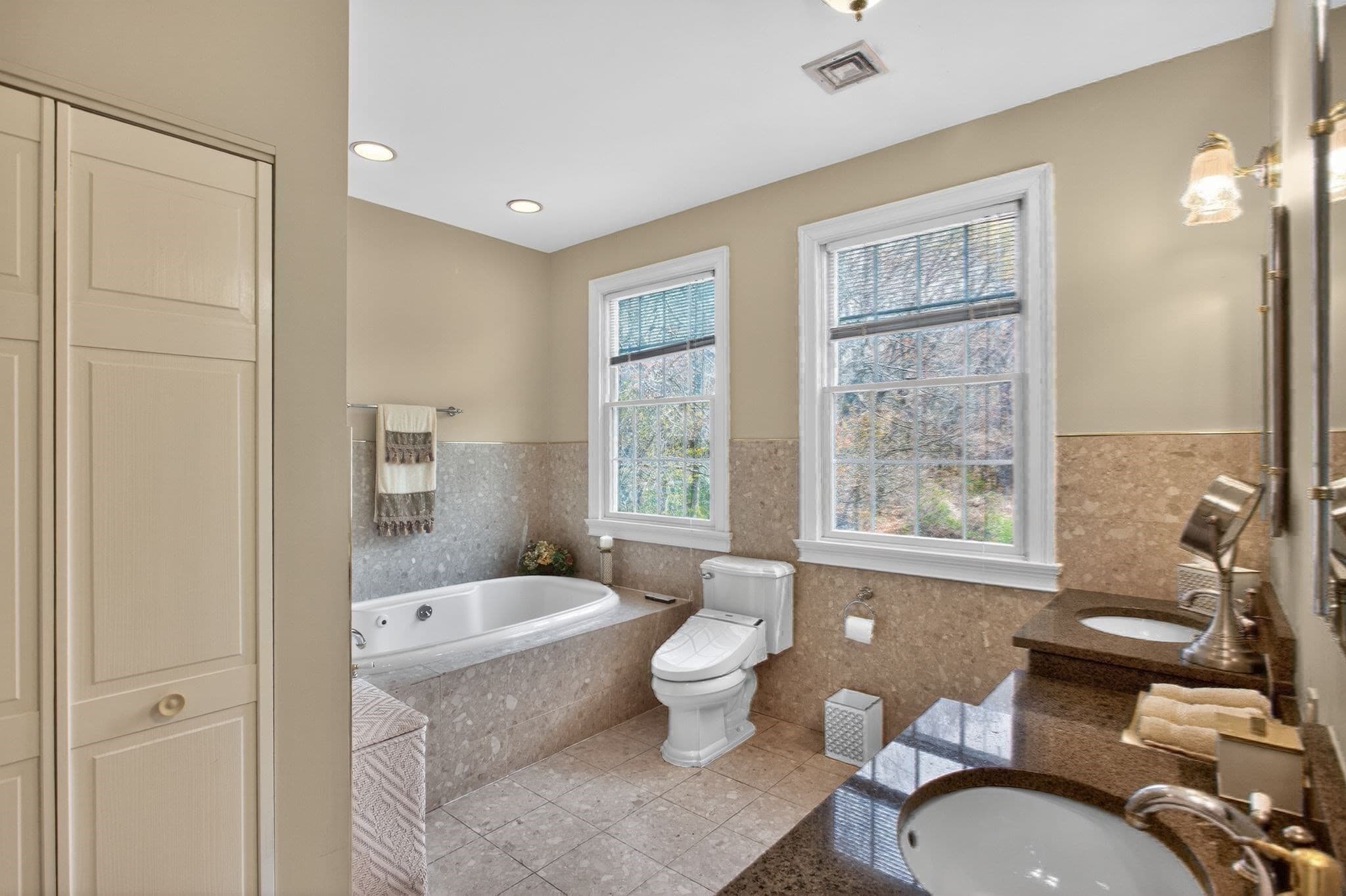 Single Family Residence at 17 Morningside Lane, Lincoln MA 01773, Lincoln, photo 19 of 31