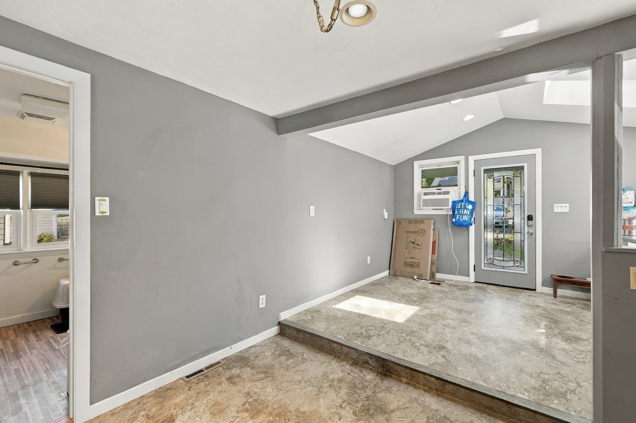 Single Family Residence at 1533 Morton Avenue, New Bedford MA 02745, New Bedford, photo 23 of 36