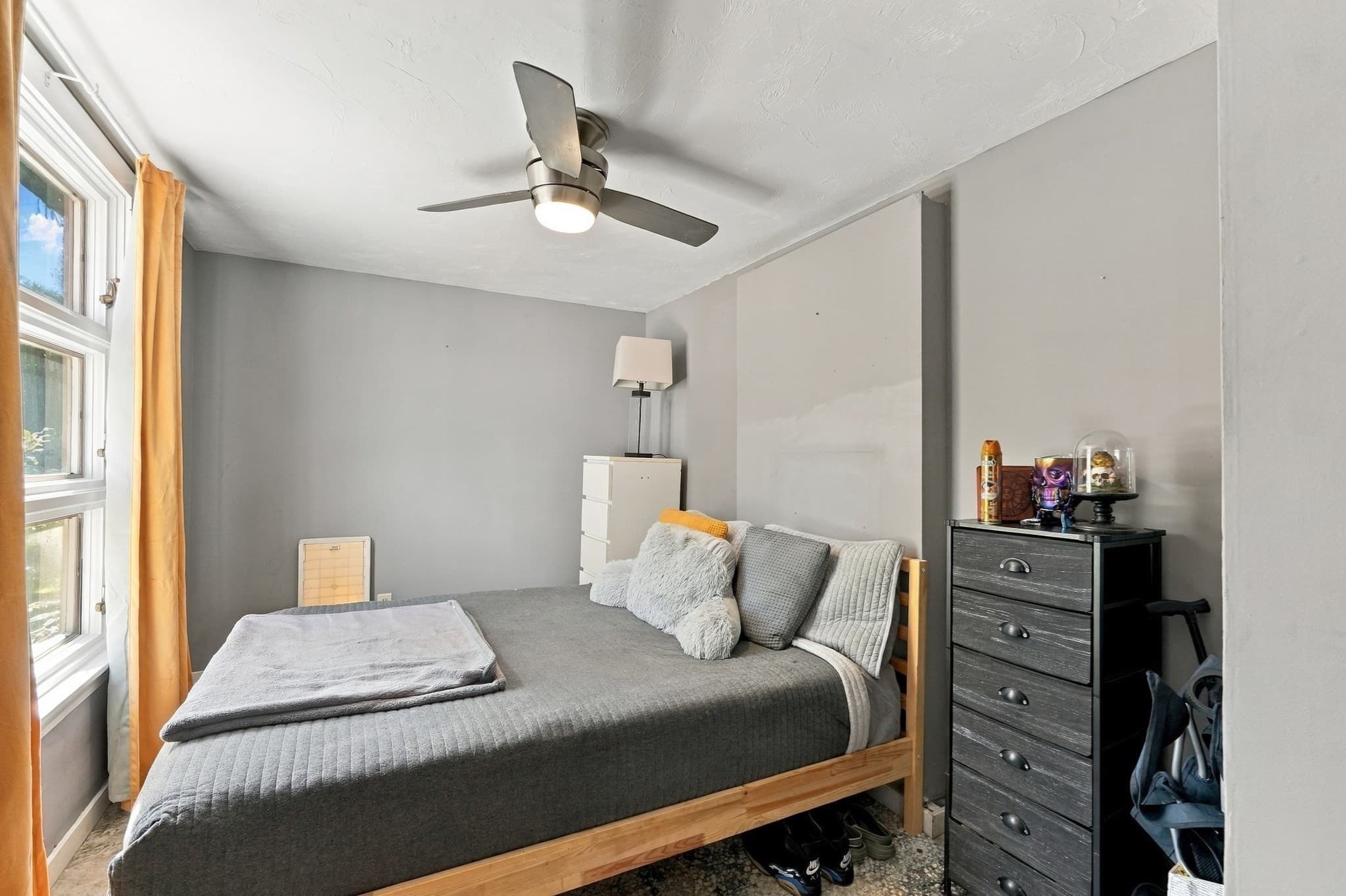 Single Family Residence at 1533 Morton Avenue, New Bedford MA 02745, New Bedford, photo 18 of 36