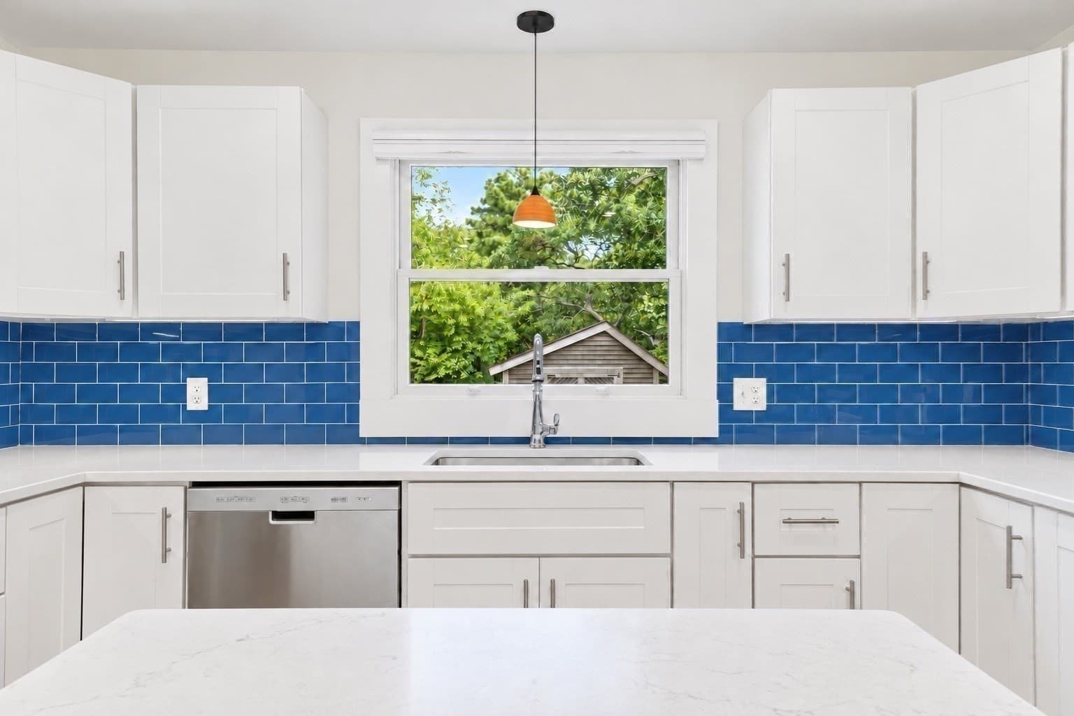 Single Family Residence at 62 Schoolhouse Rd, Edgartown MA 02539, Edgartown, photo 10 of 36