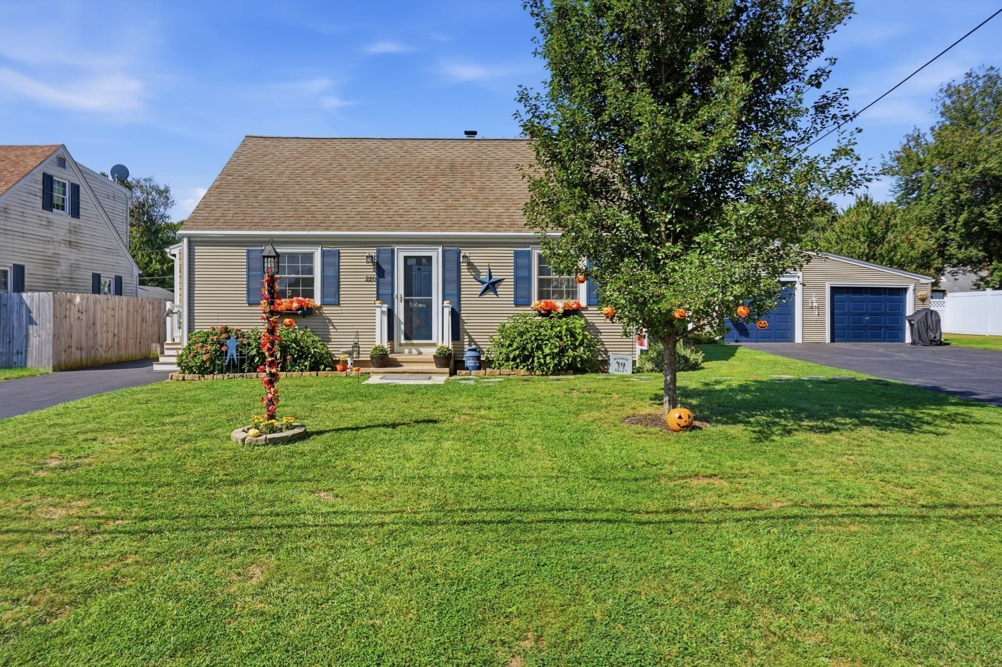 220 Williams St, Cumberland RI 02864