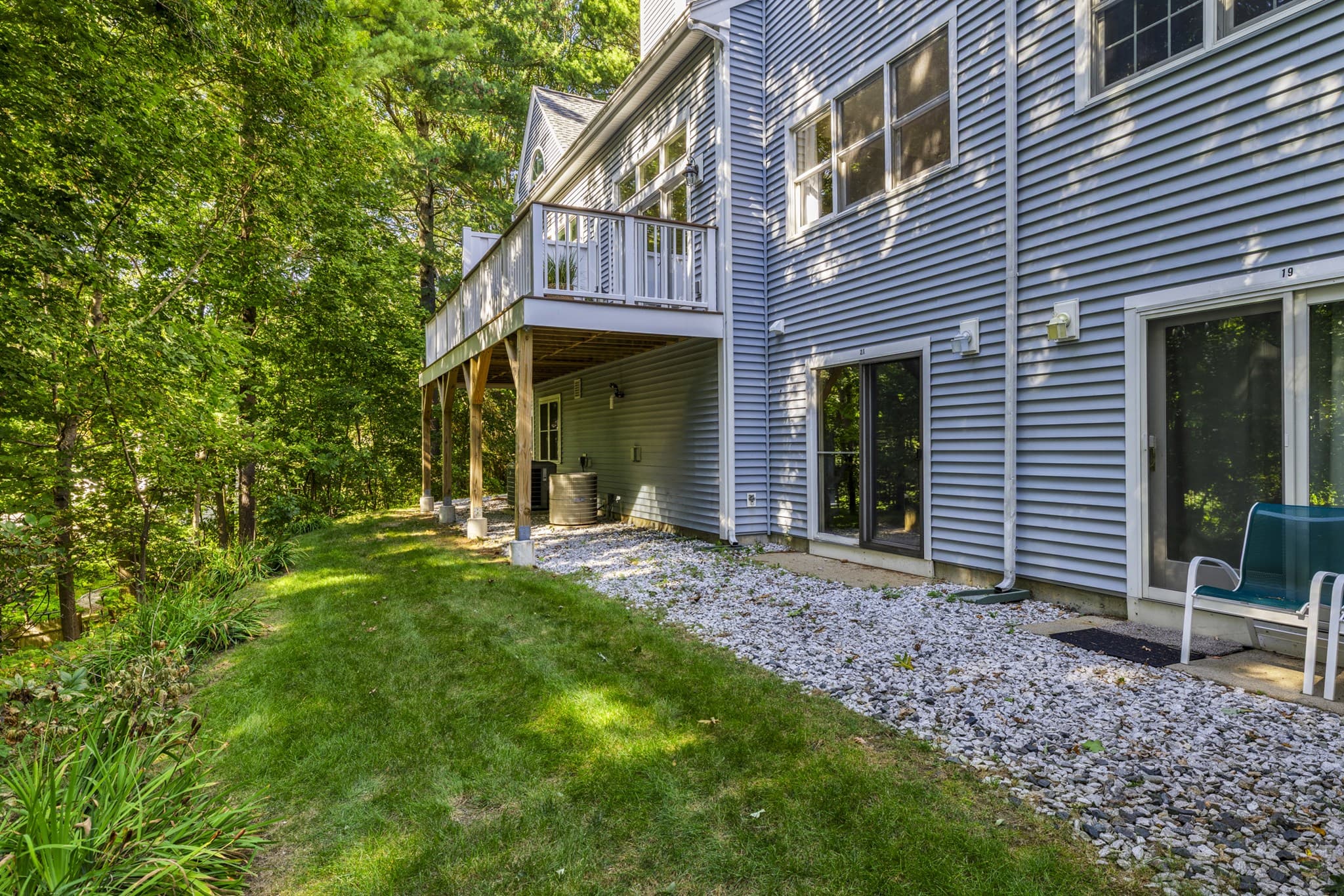 Condominium at 21 Treetop Ct # 21, Burlington MA 01803, Burlington, photo 35 of 39