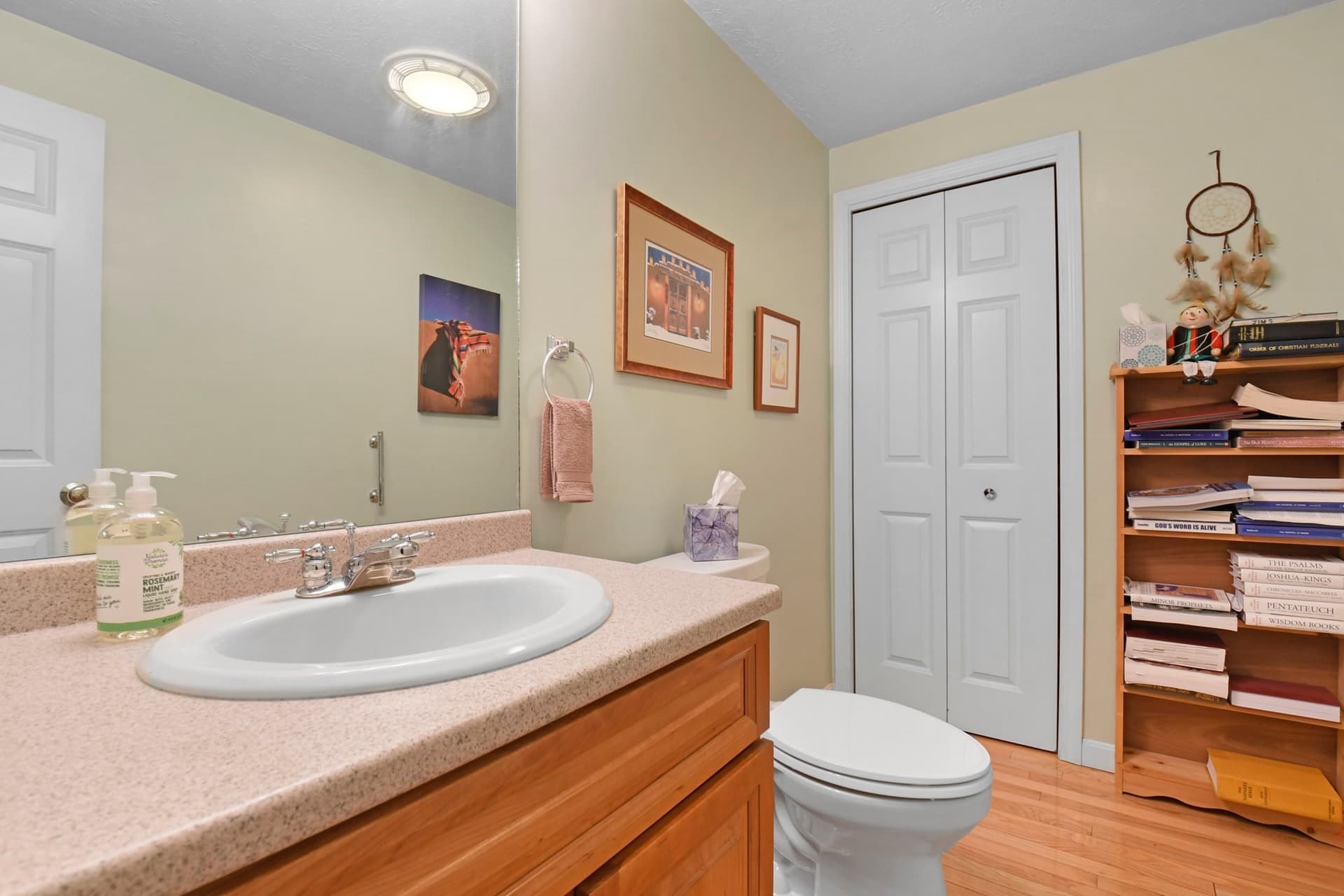 Condominium at 35 Belgian Ln # 35, Leominster MA 01453, photo 21 of 34