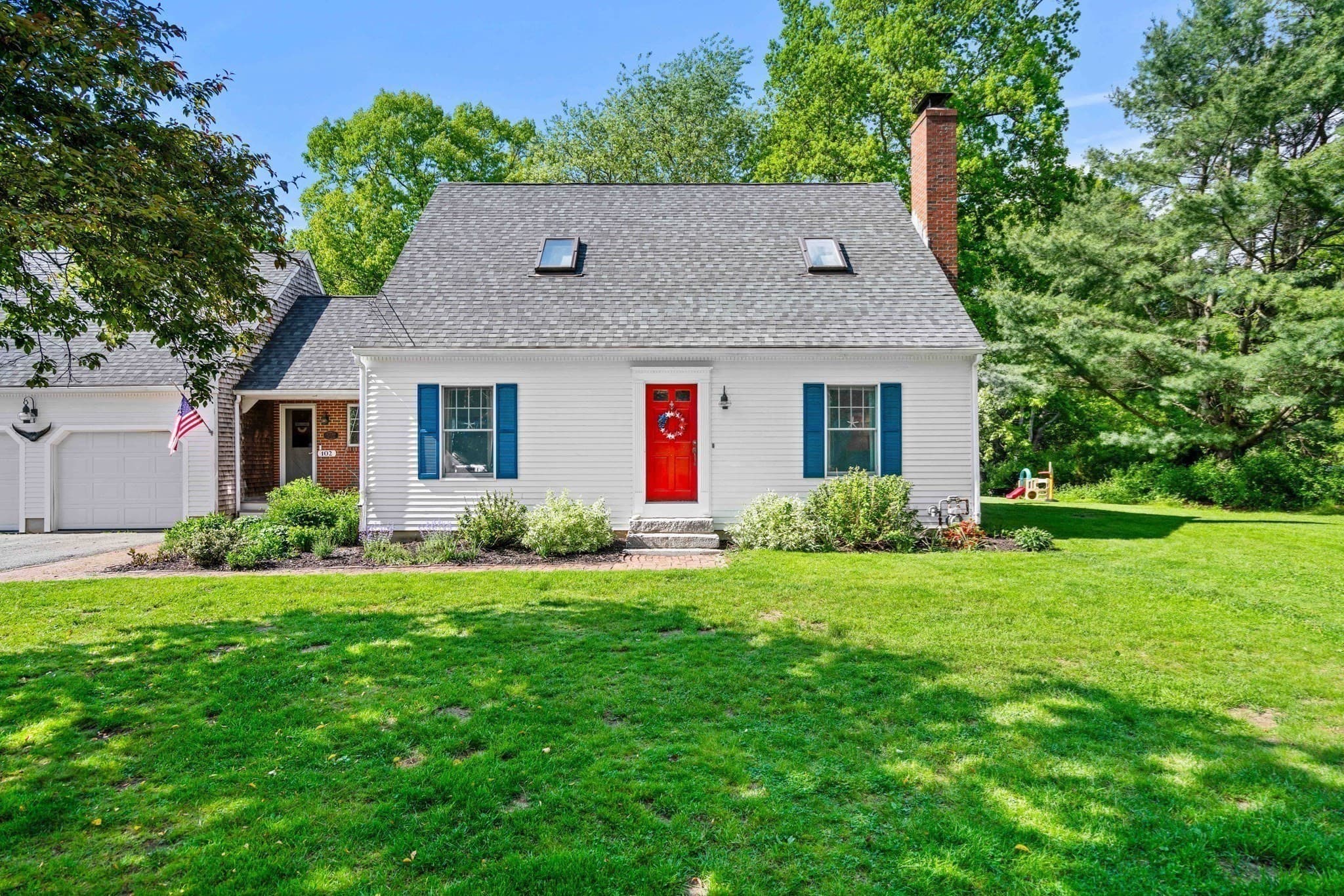 Single Family Residence at 102 Elm St, Newbury MA 01922, Newbury, photo 2 of 32