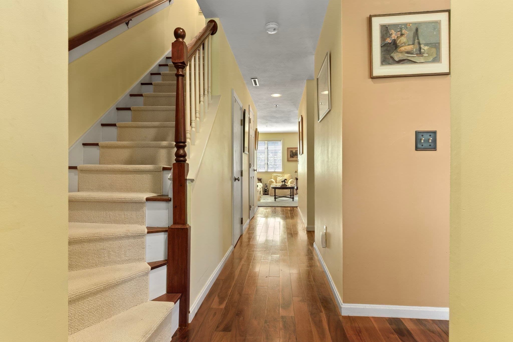 Condominium at 612 Essex Ave # 5, Gloucester MA 01930, Gloucester, photo 6 of 34