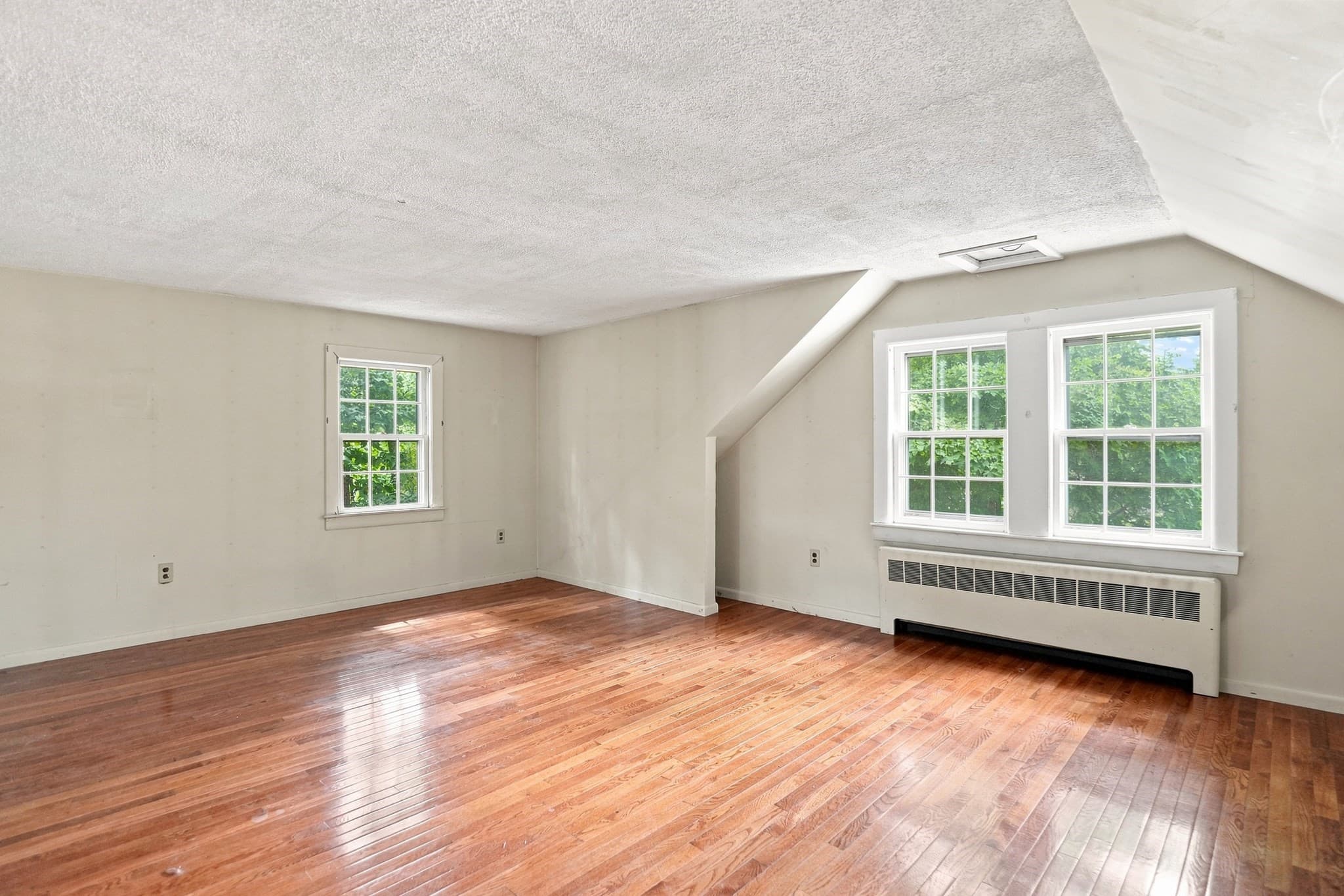 Single Family Residence at 38 Millham St, Marlborough MA 01752, Marlborough, photo 11 of 32