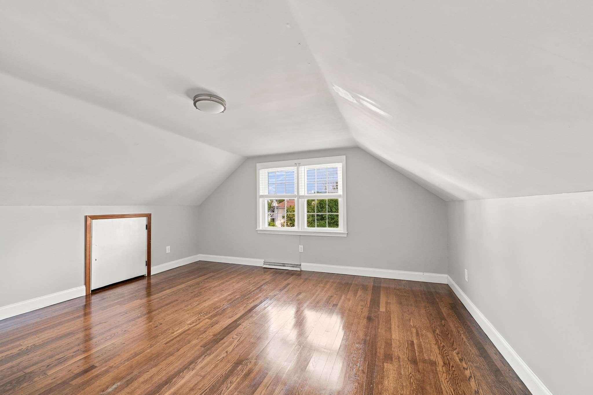 Single Family Residence at 240 Irvington, New Bedford MA 02745, New Bedford, photo 17 of 19