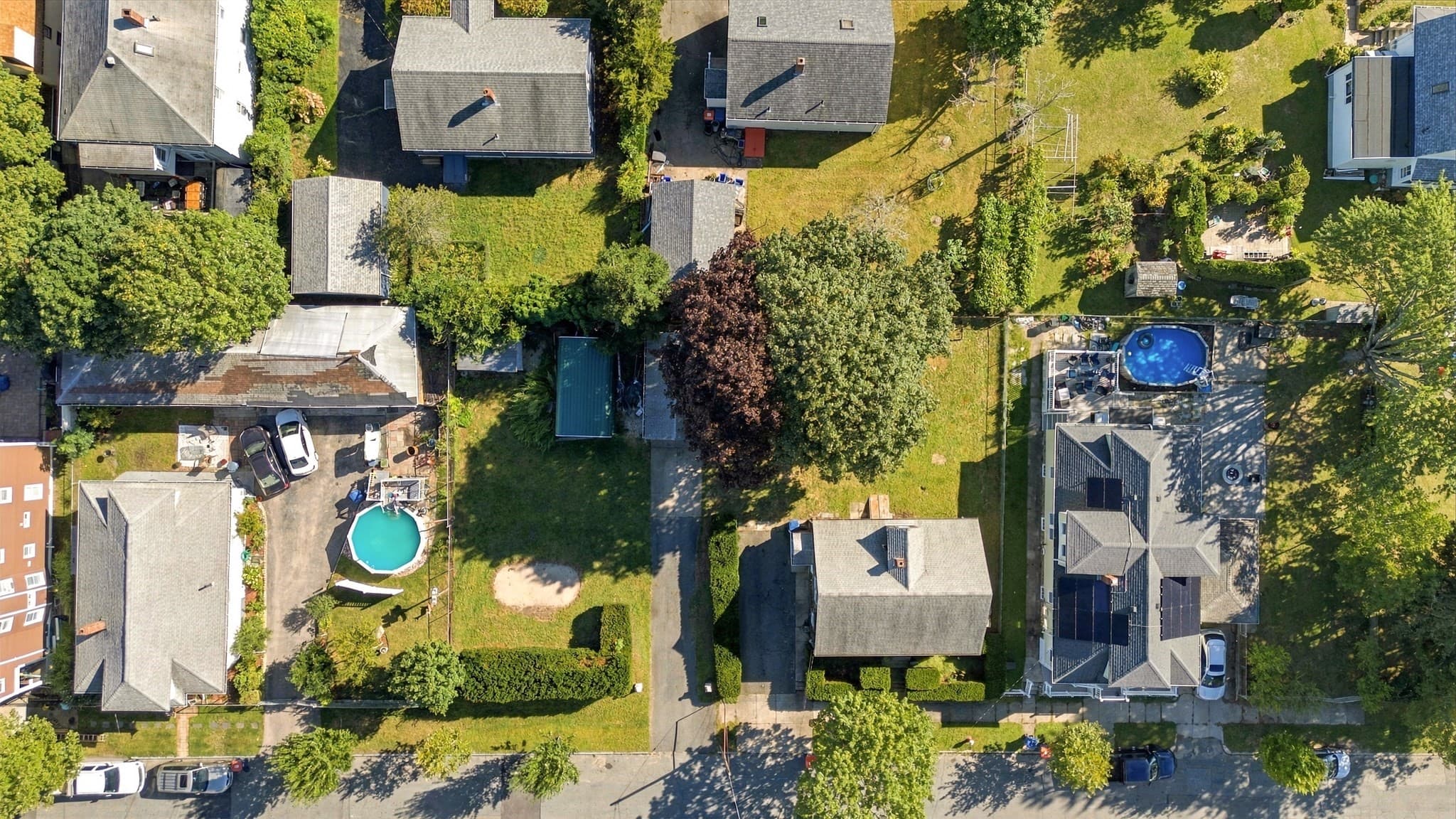 Single Family Residence at 240 Irvington, New Bedford MA 02745, New Bedford, photo 19 of 19