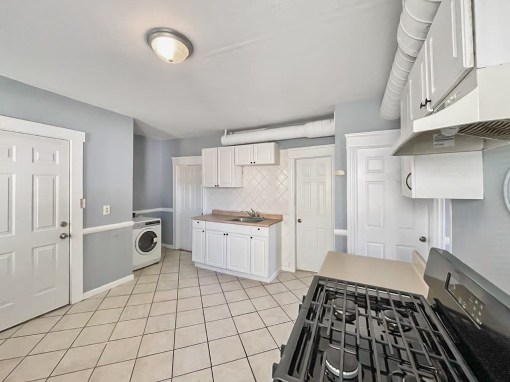 3 Family at 49-1/2 Ellsworth St, Worcester MA 01610, Worcester, photo 5 of 19