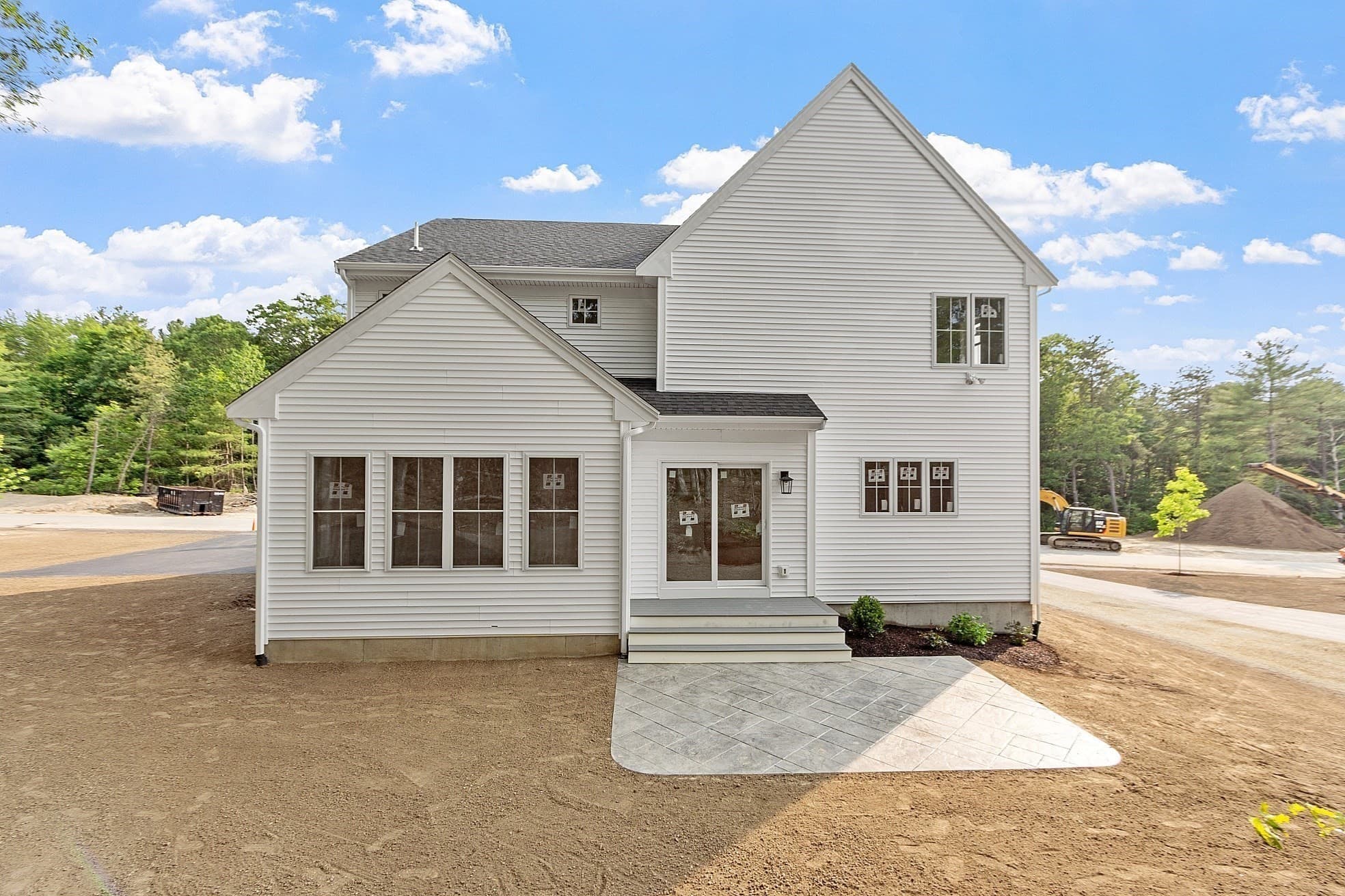 Single Family Residence at 18 Waites Crossing, Norfolk MA 02056, Norfolk, photo 3 of 33