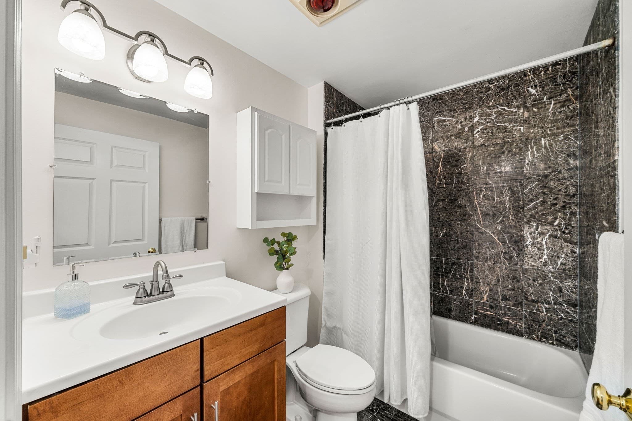 Condominium at 169 Monsignor O'brien Hwy # 305, Cambridge MA 02141, Cambridge, photo 23 of 40