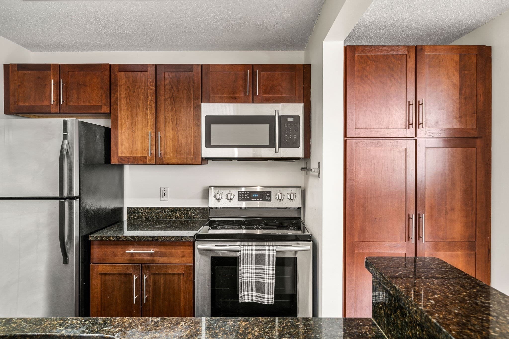 Condominium at 169 Monsignor O'brien Hwy # 305, Cambridge MA 02141, Cambridge, photo 5 of 40