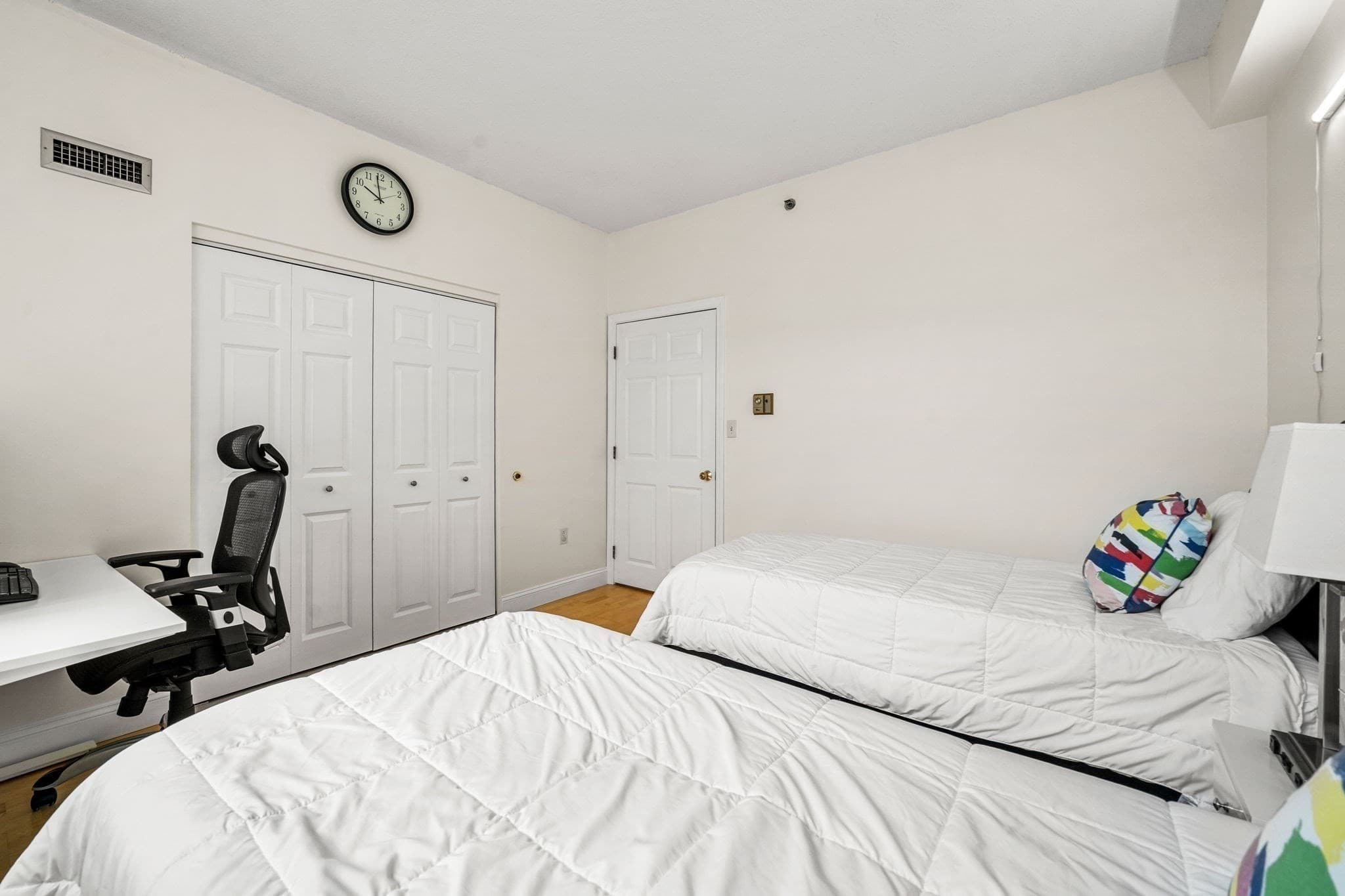 Condominium at 169 Monsignor O'brien Hwy # 305, Cambridge MA 02141, Cambridge, photo 24 of 40