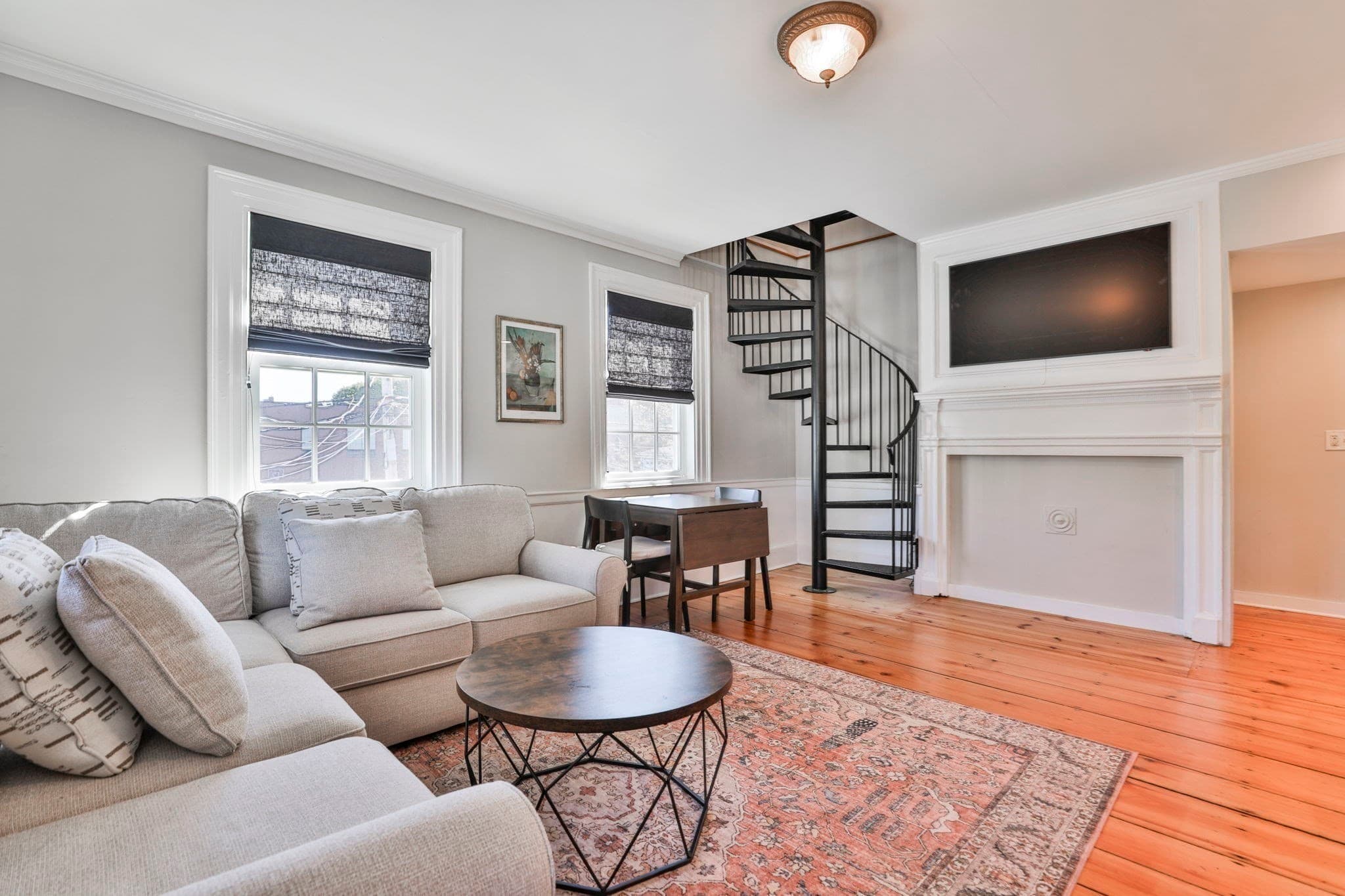 Condominium at 2 Court Street # 3, Newburyport MA 01950, Newburyport, photo 5 of 23
