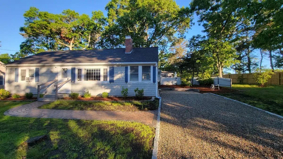 21 Sibley Dr, Yarmouth MA 02673