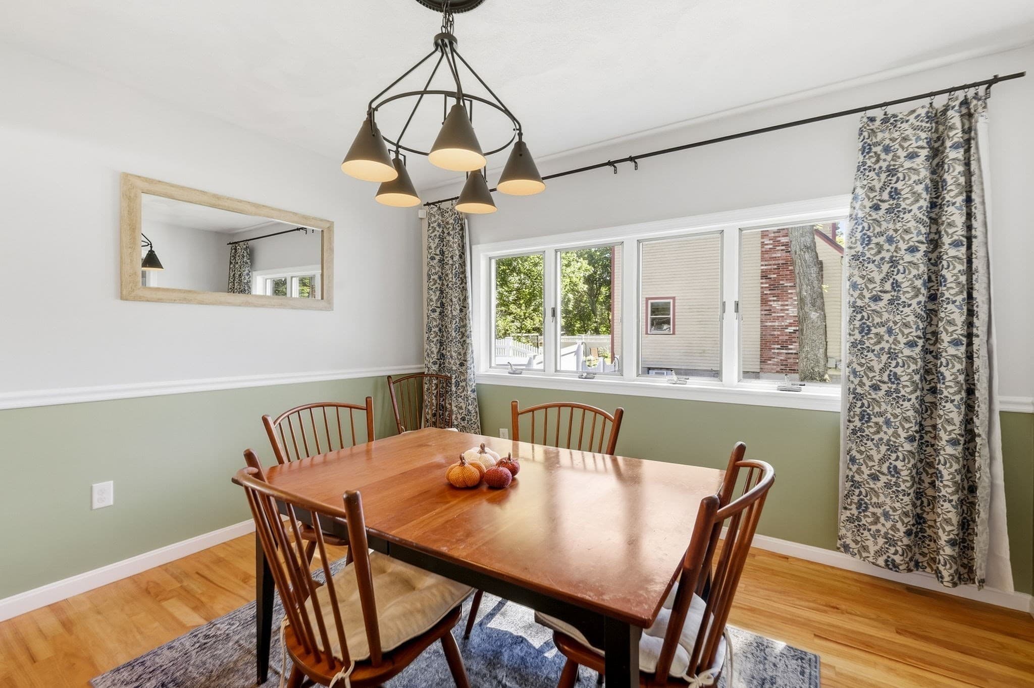 Single Family Residence at 32 Marshall St, Tewksbury MA 01876, Tewksbury, photo 14 of 42