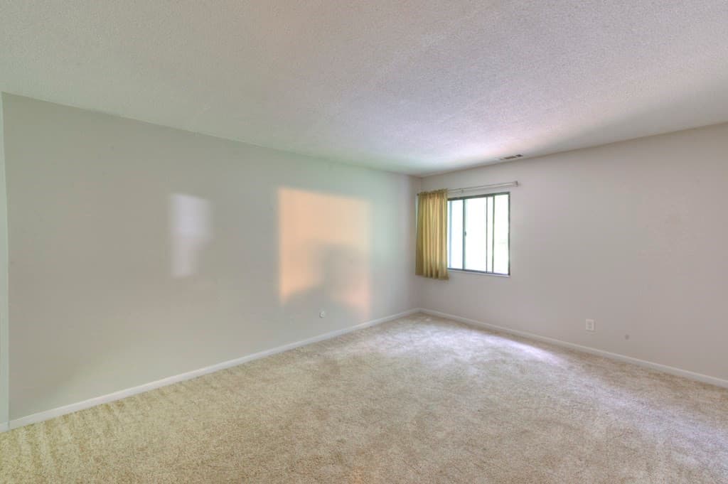 Condominium at 16 Thayer Pond Dr # 16, Oxford MA 01537, Oxford, photo 13 of 25