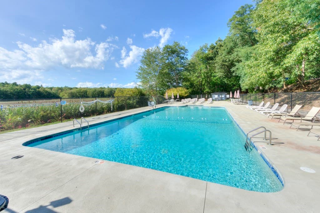 Condominium at 16 Thayer Pond Dr # 16, Oxford MA 01537, Oxford, photo 22 of 25
