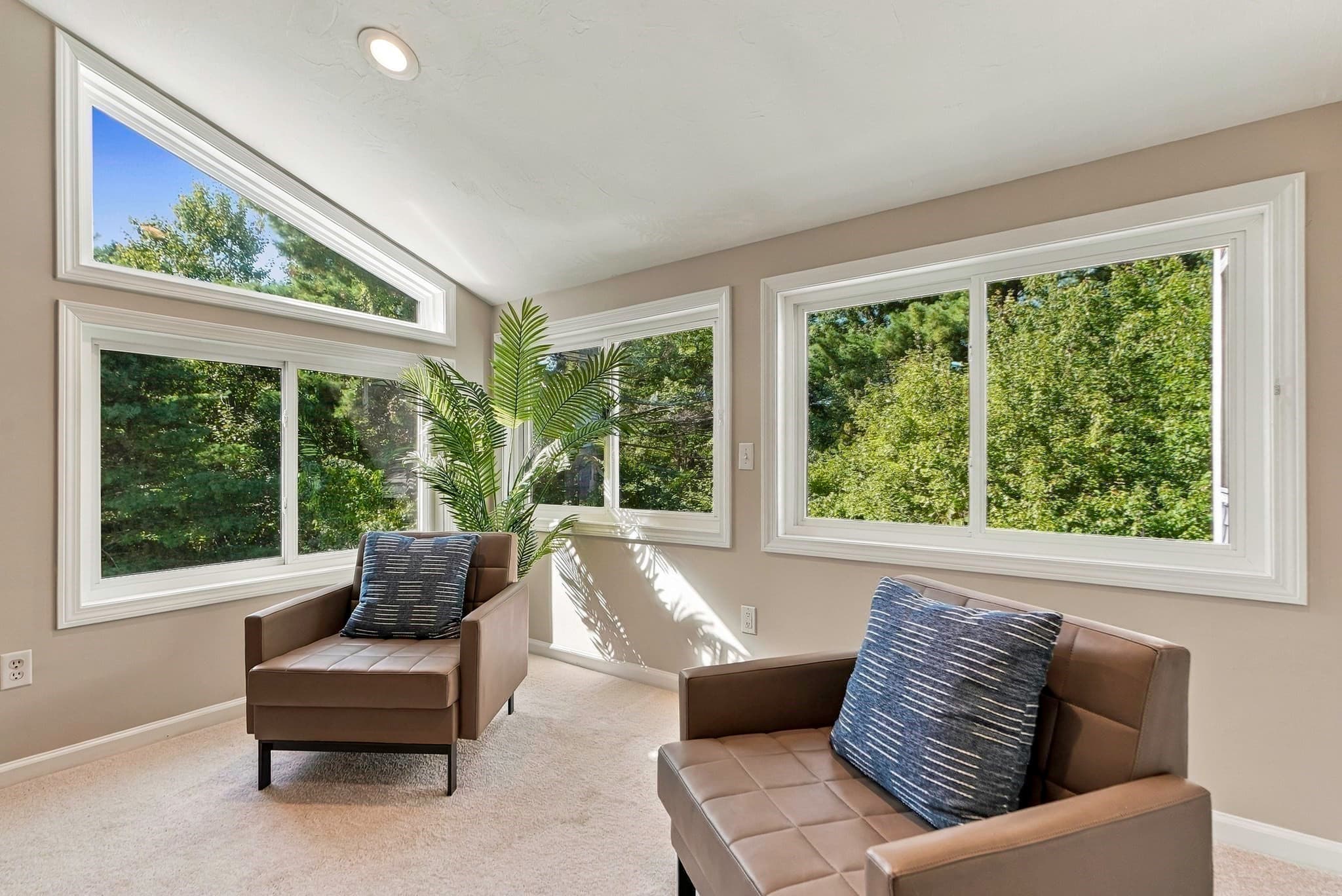 Condominium at 1802 Old Bridge Ln # 1802, Bellingham MA 02019, Bellingham, photo 27 of 40