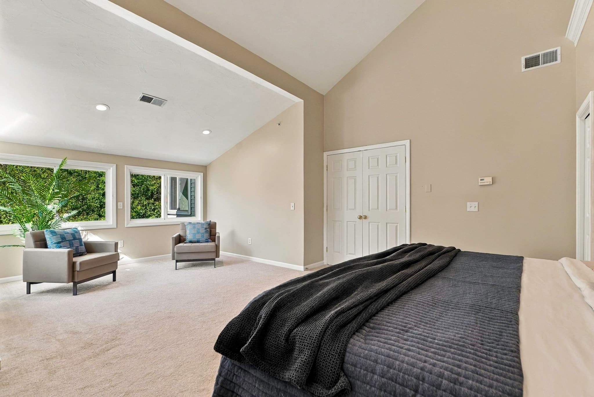 Condominium at 1802 Old Bridge Ln # 1802, Bellingham MA 02019, Bellingham, photo 32 of 40