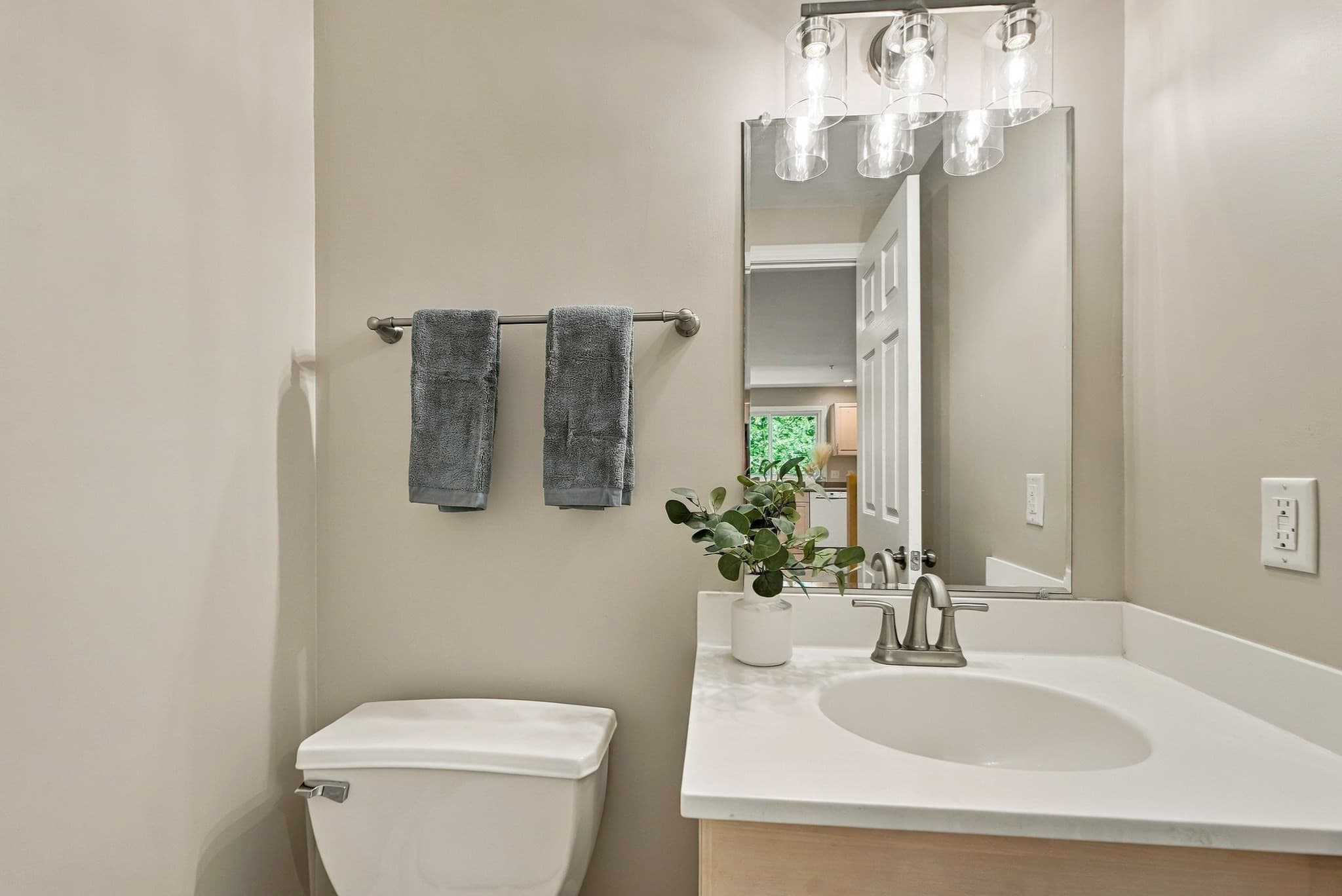 Condominium at 1802 Old Bridge Ln # 1802, Bellingham MA 02019, Bellingham, photo 20 of 40