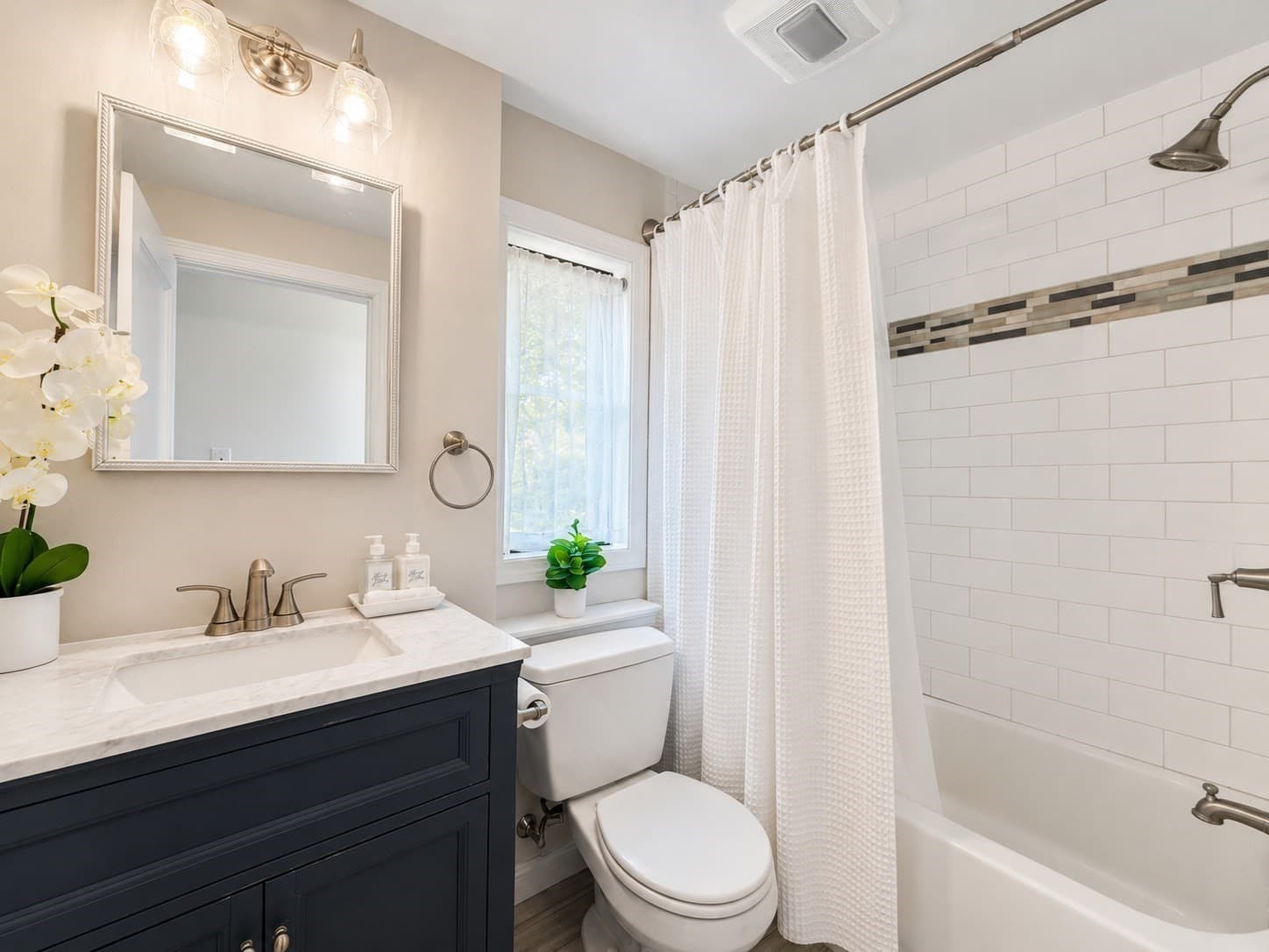 Single Family Residence at 15 Woodbine Ter, Newton MA 02466, Newton, photo 14 of 25