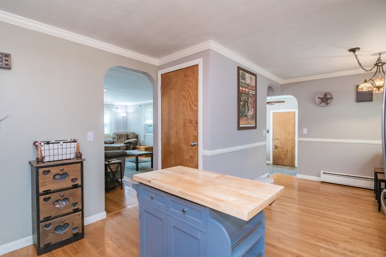 Single Family Residence at 262 Cooper Street, Agawam MA 01001, Agawam, photo 9 of 28