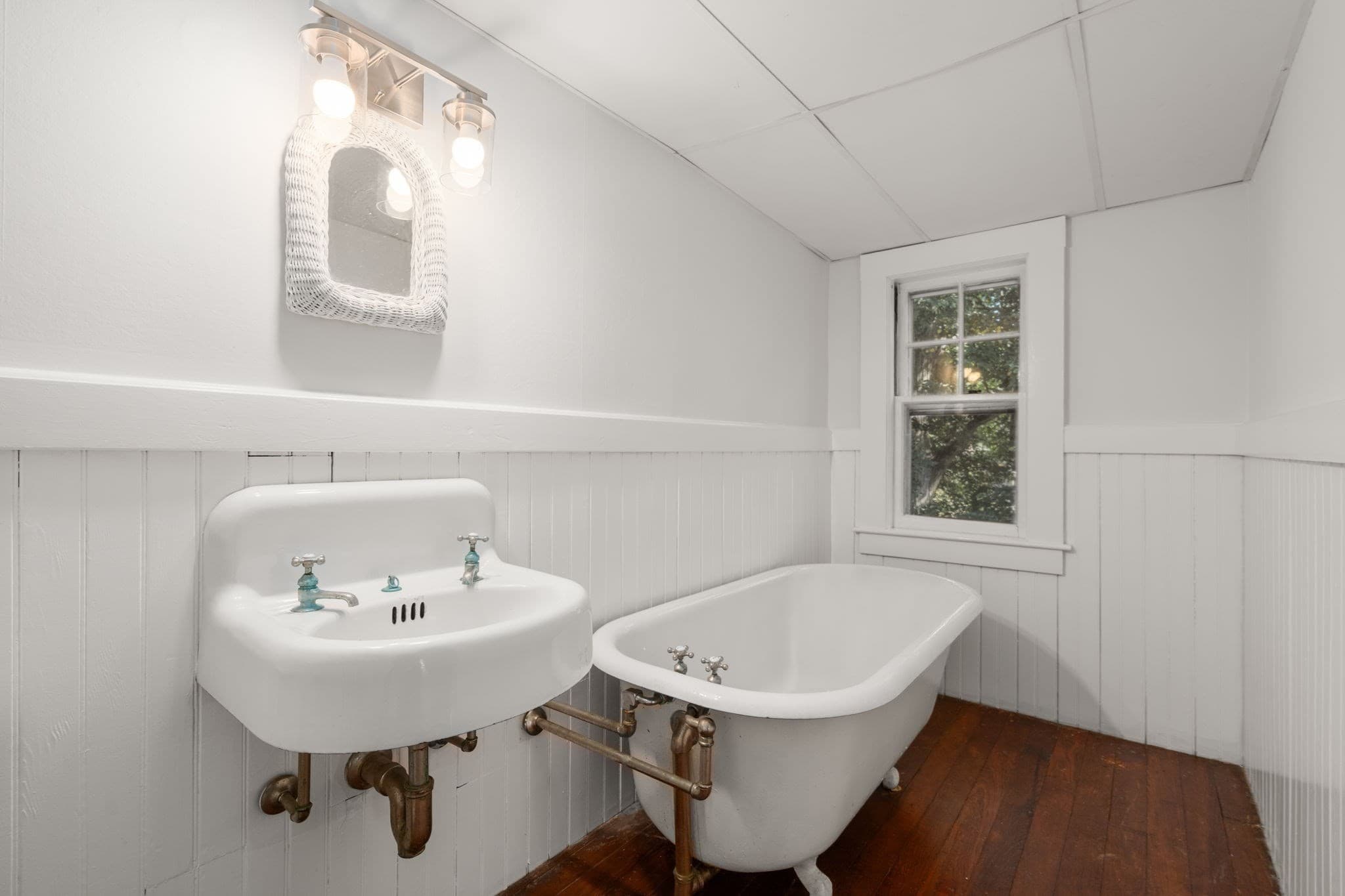 Single Family Residence at 44 Brewster Road, Newton MA 02461, Newton, photo 25 of 35