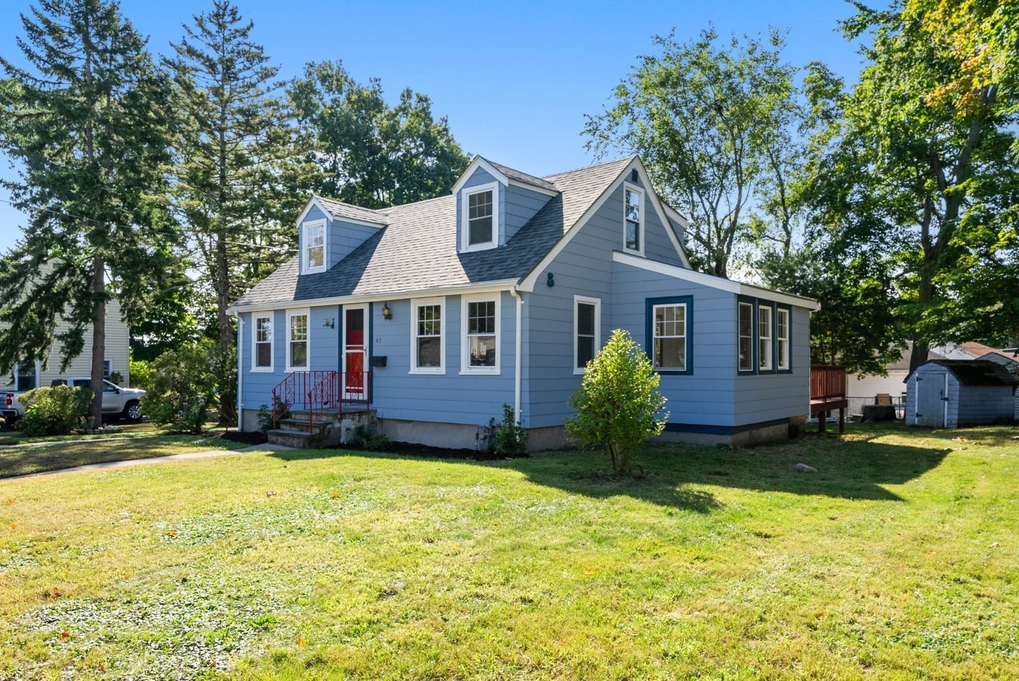 Single Family Residence at 41 Jones Ave, Randolph MA 02368, Randolph, photo 2 of 42